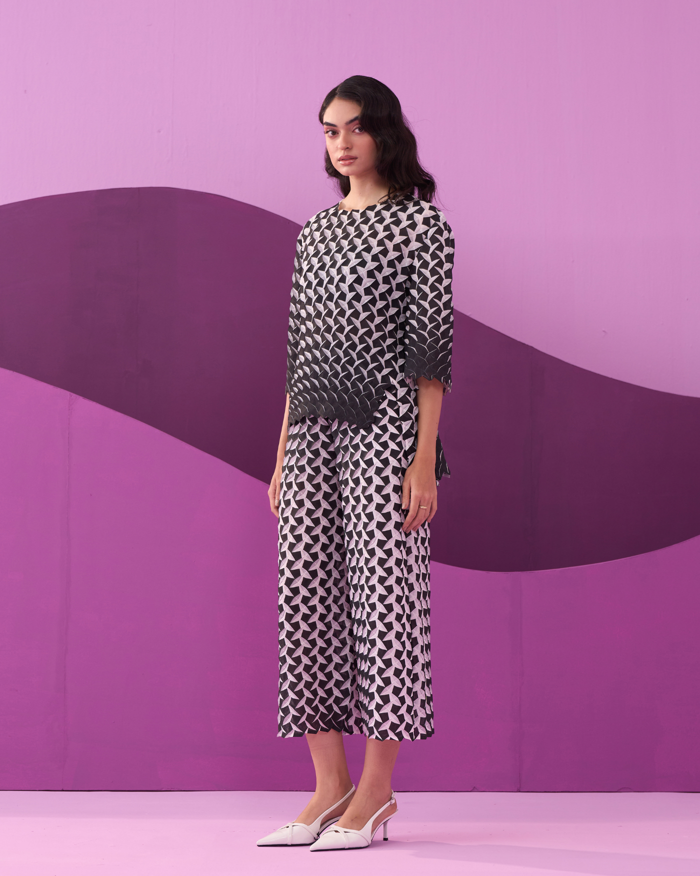 WHITE EDITA COORD SET