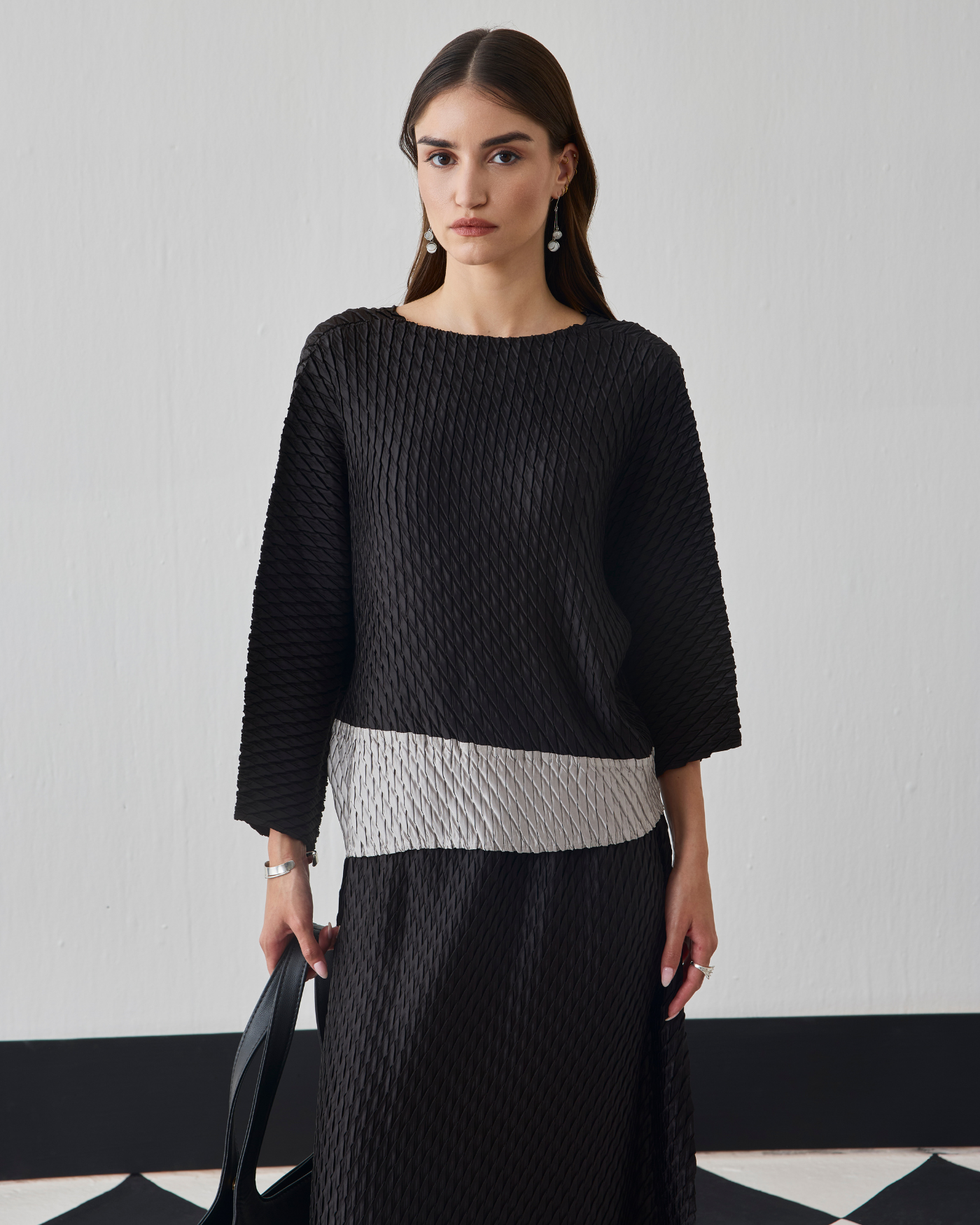 BLACK VERIA SKIRT SET