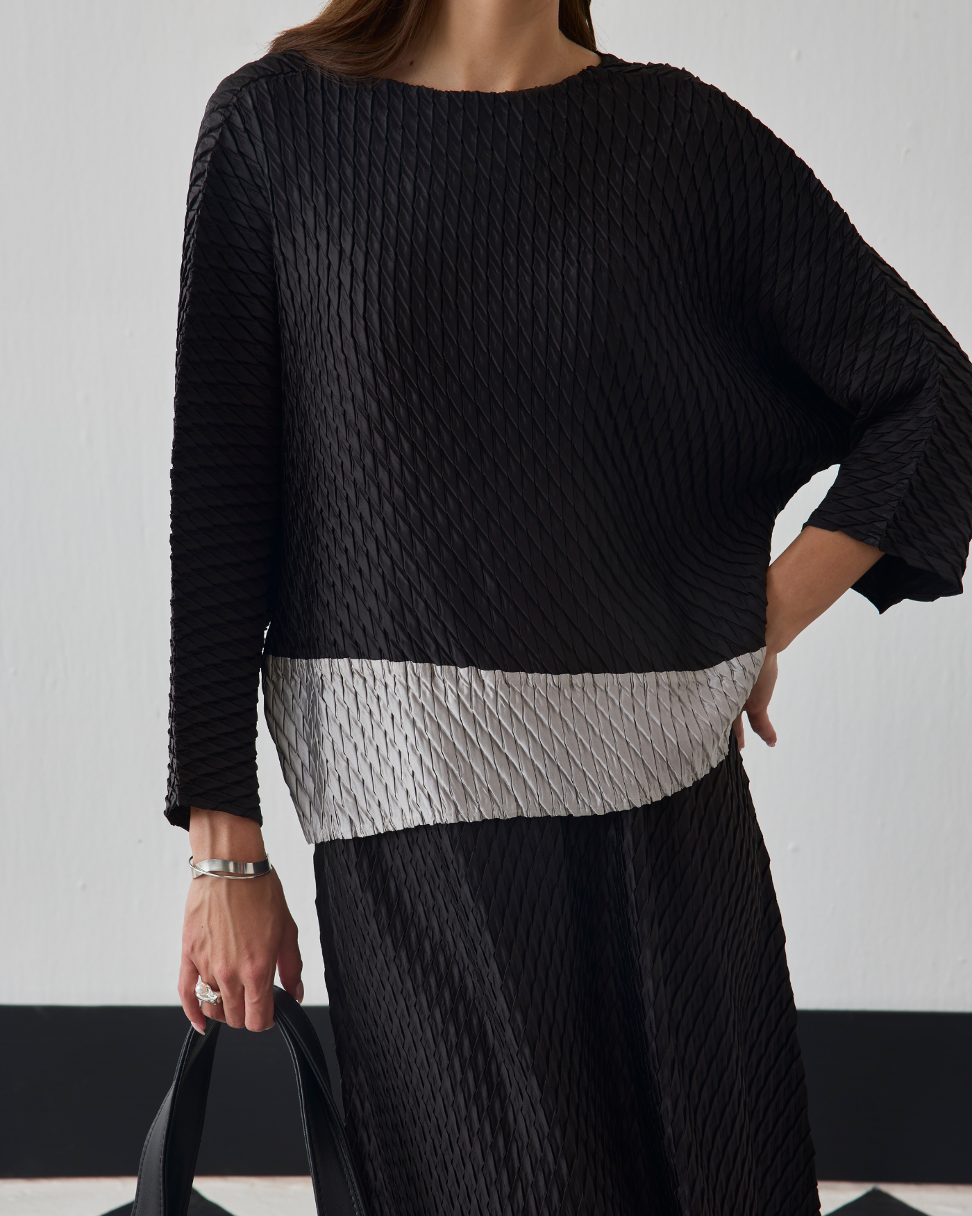 BLACK VERIA SKIRT SET