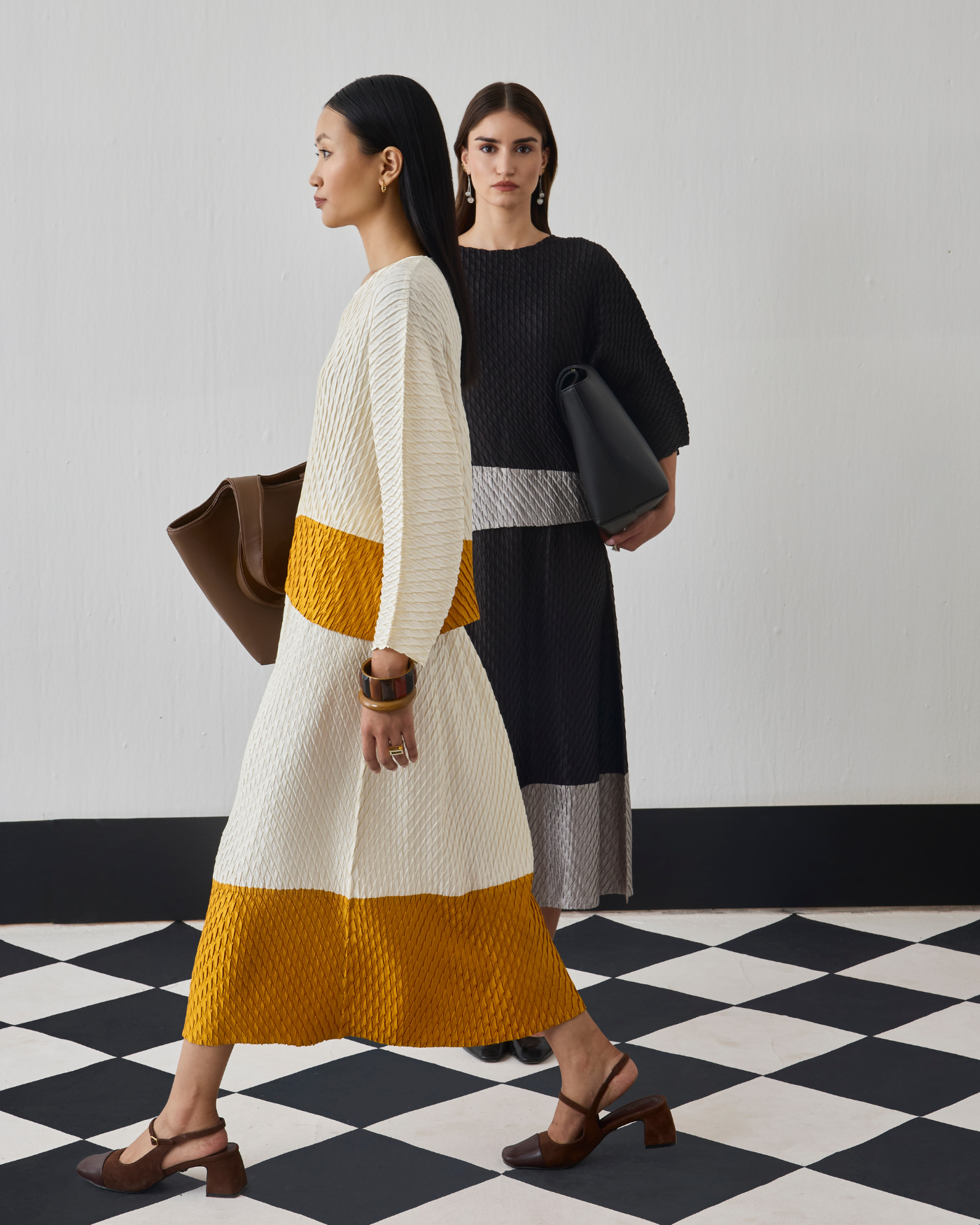IVORY VERIA SKIRT SET