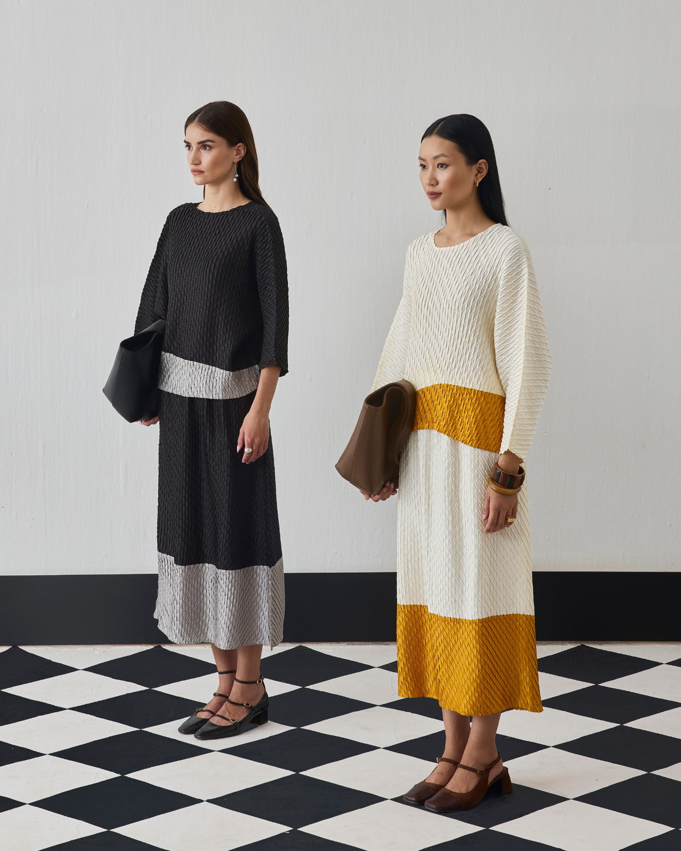 BLACK VERIA SKIRT SET