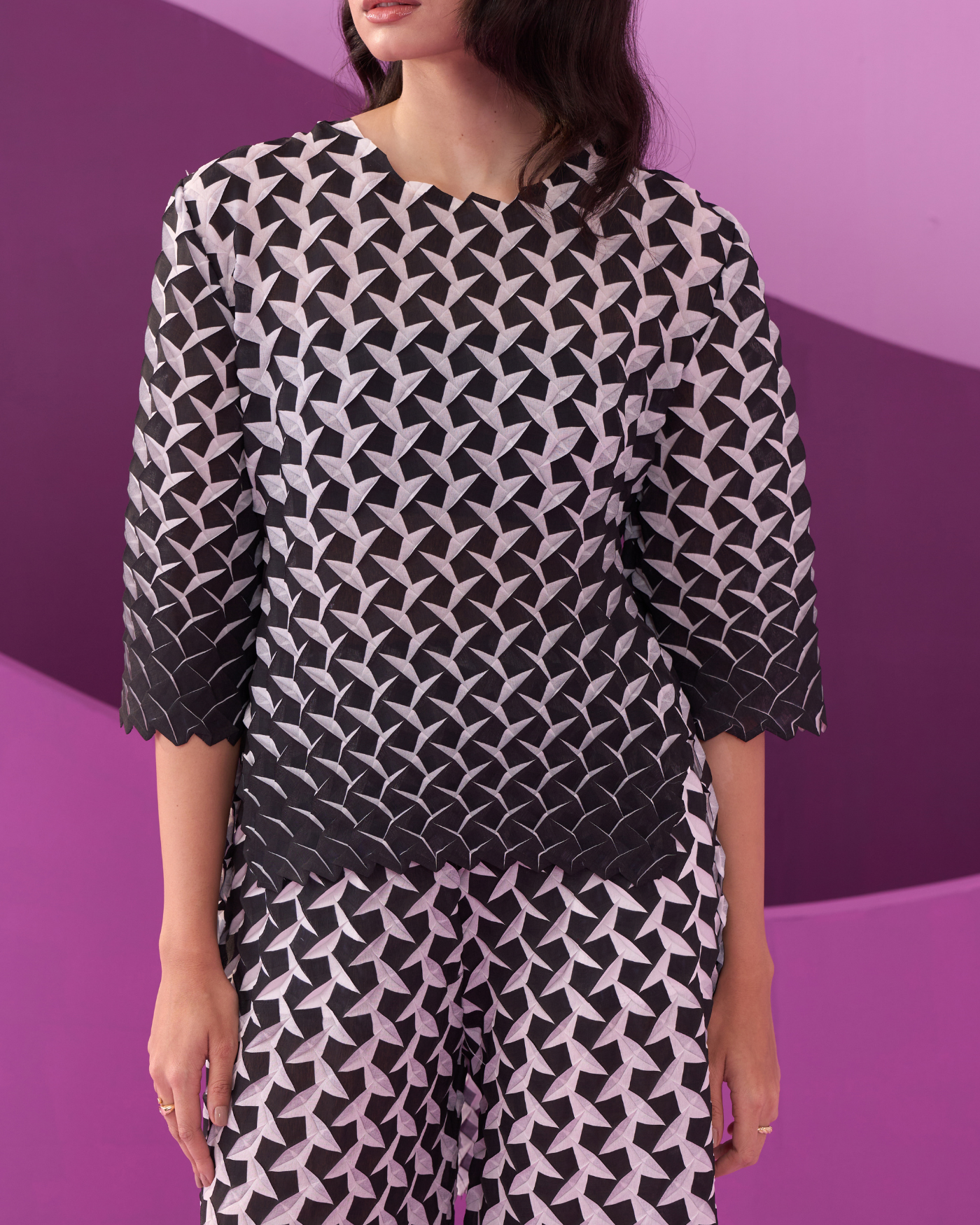 WHITE EDITA COORD SET