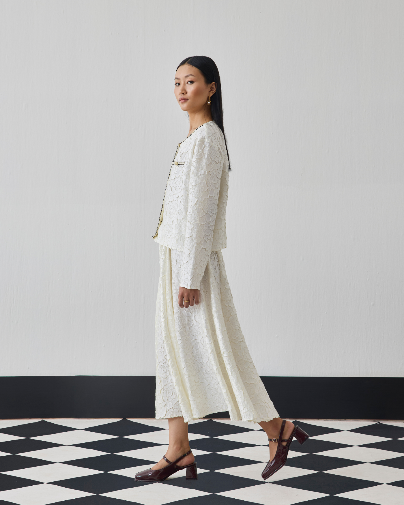 IVORY NELIA SKIRT SET