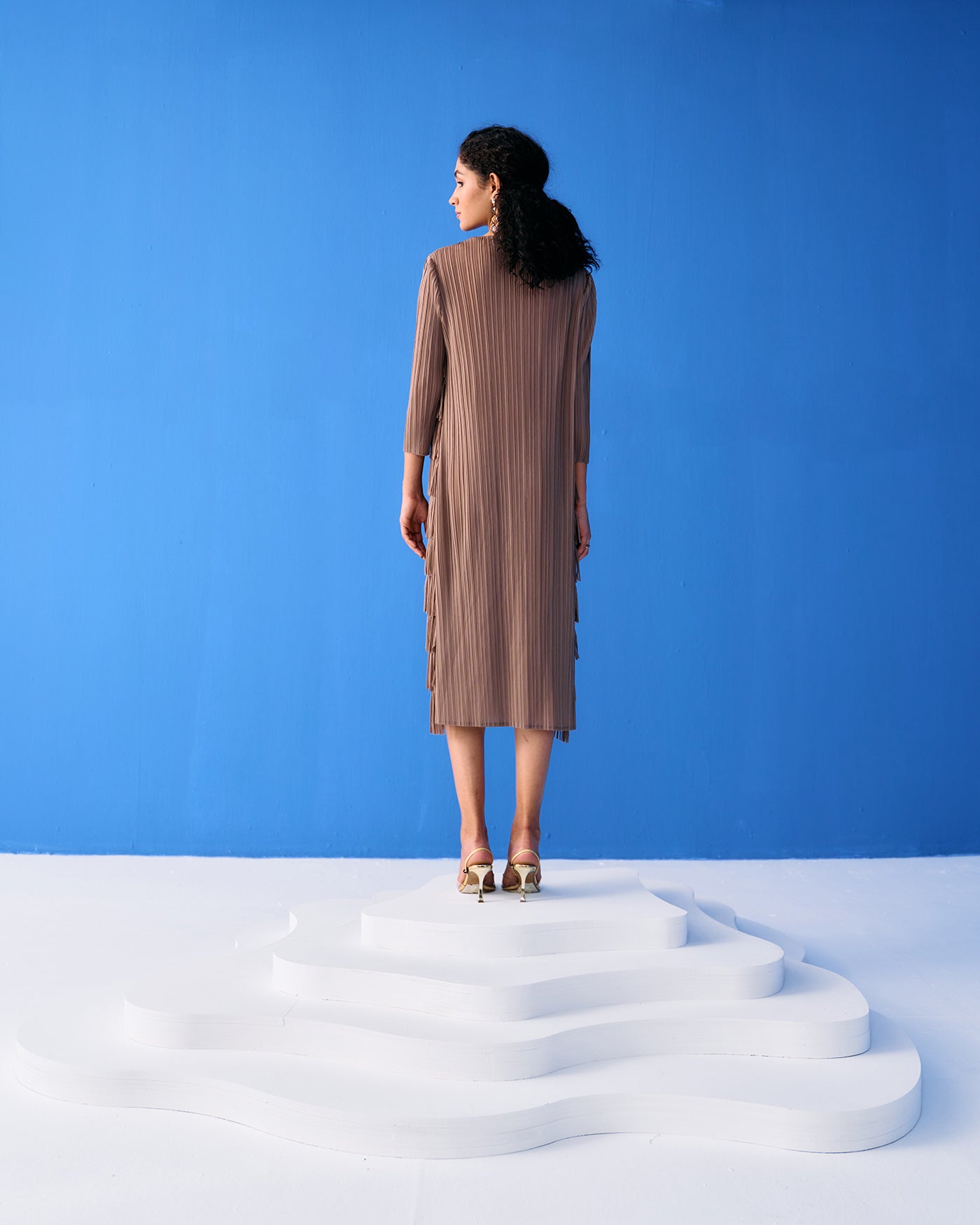 BROWN LONG SLEEVES FRINGE DRESS