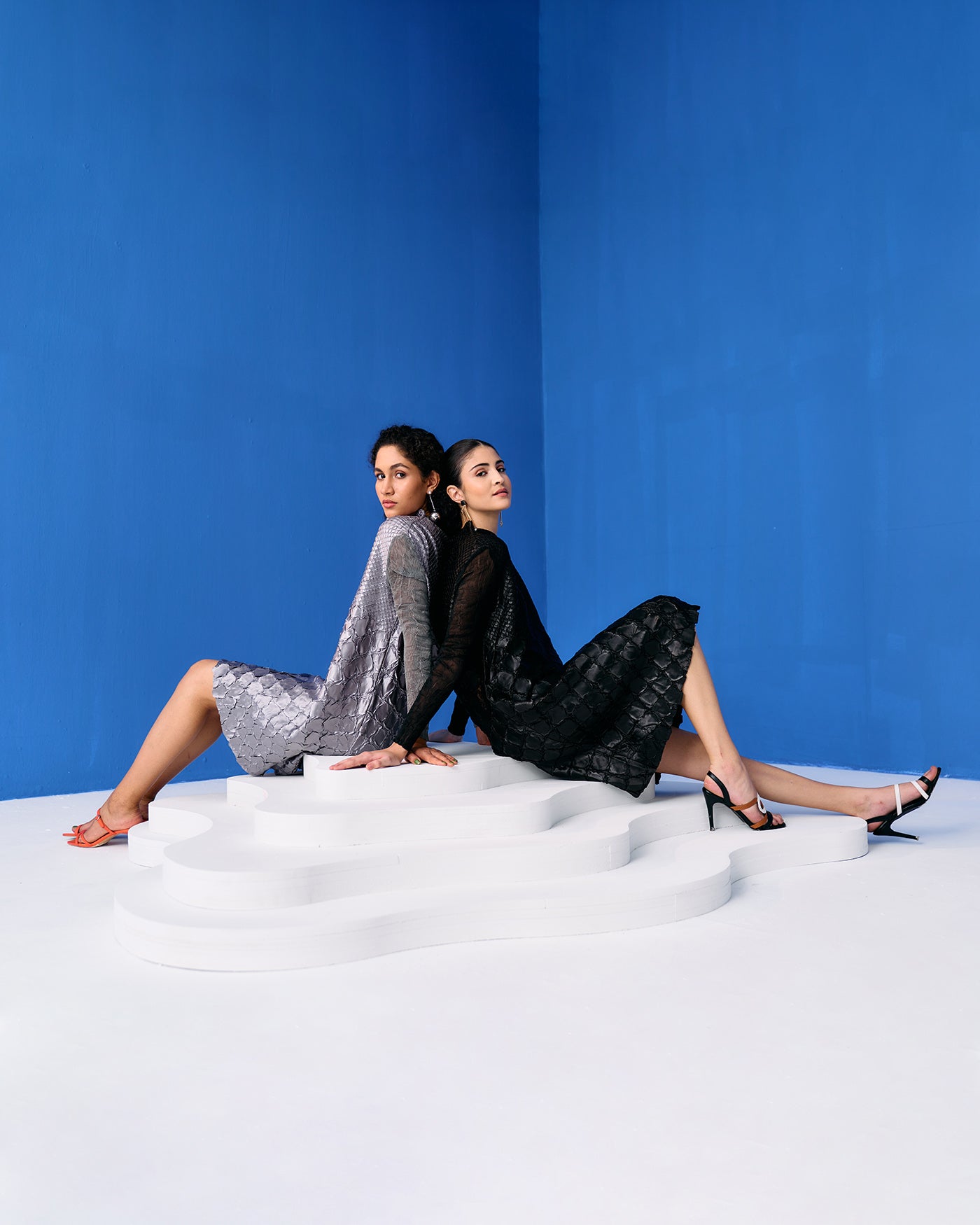 BLACK MERMAID TEXTURED DRESS