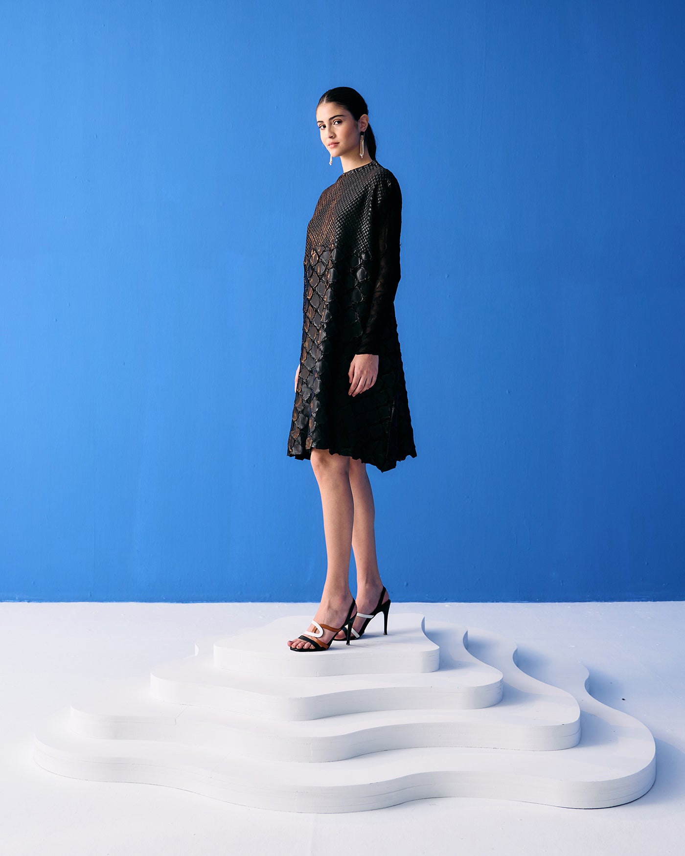 BLACK MERMAID TEXTURED DRESS