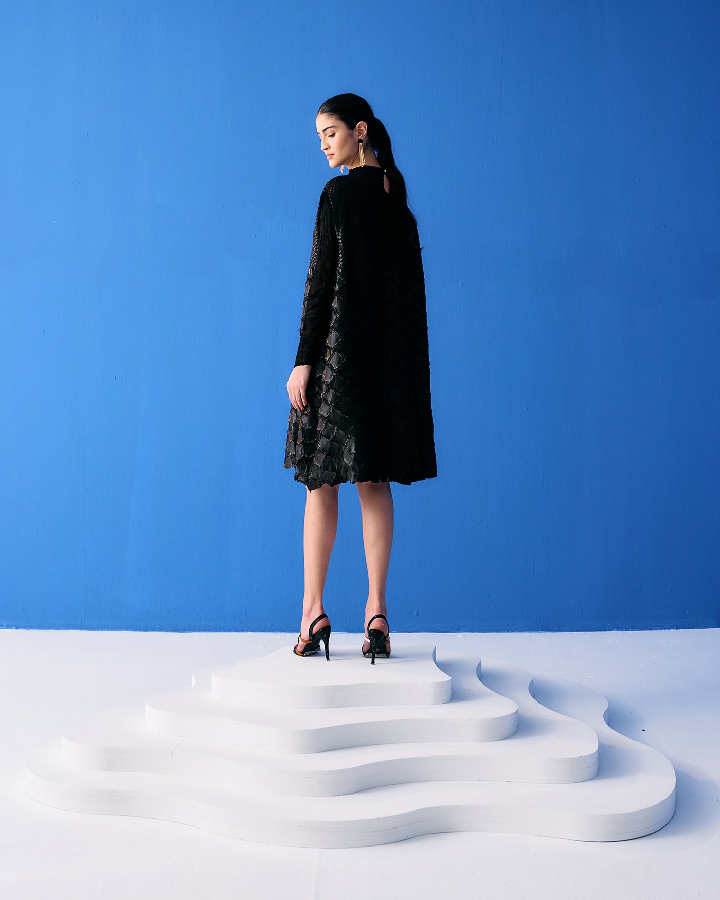 BLACK MERMAID TEXTURED DRESS