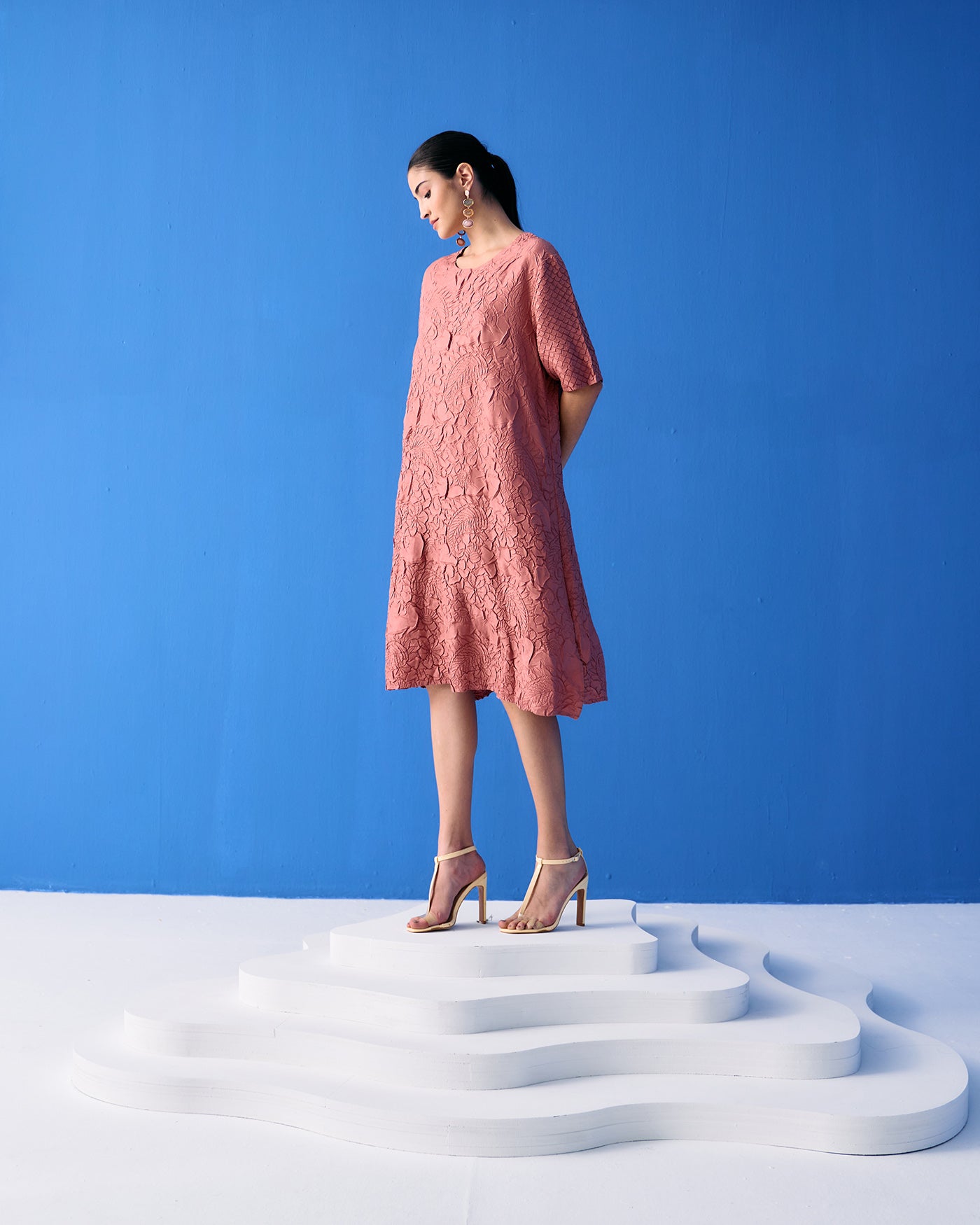 PINK FLOWER TEXTURED DRESS