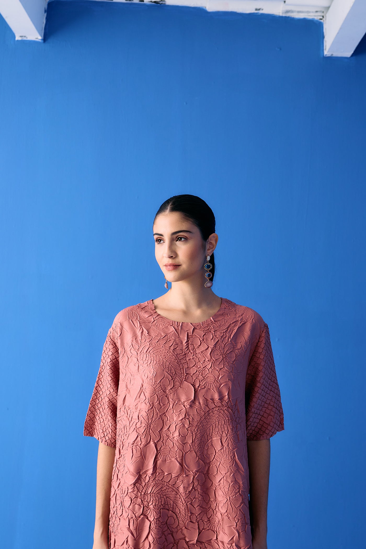 PINK FLOWER TEXTURED DRESS