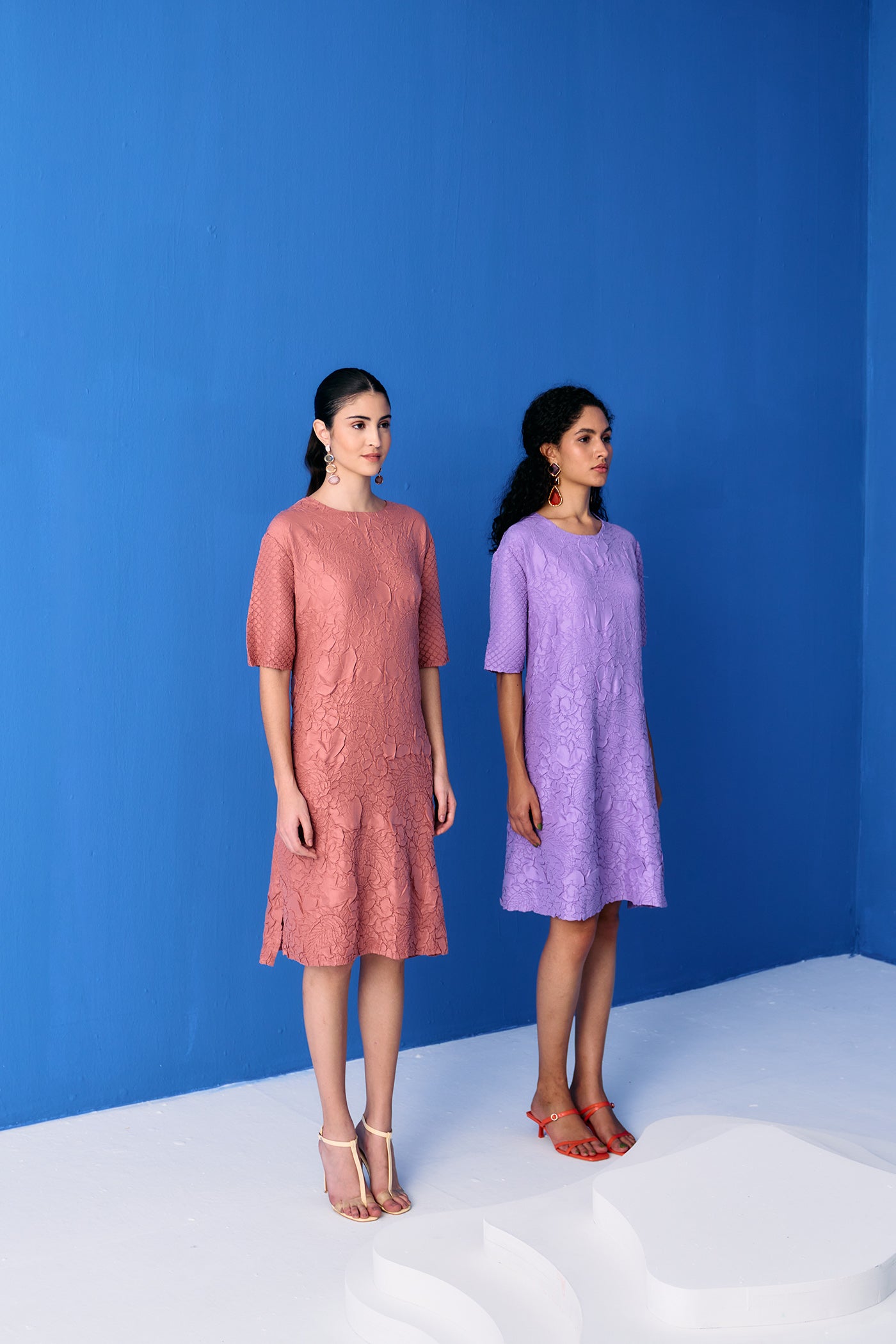 PINK FLOWER TEXTURED DRESS