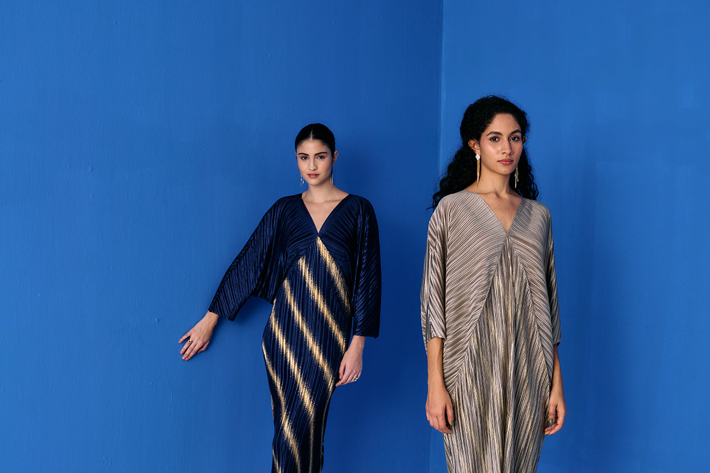 GOLD TWO TONE METALLIC DRAPE DRESS