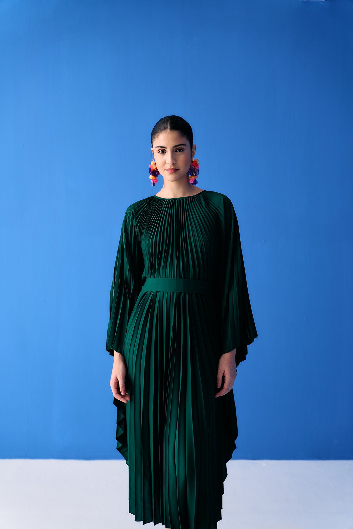 GREEN PLEATED CAPE