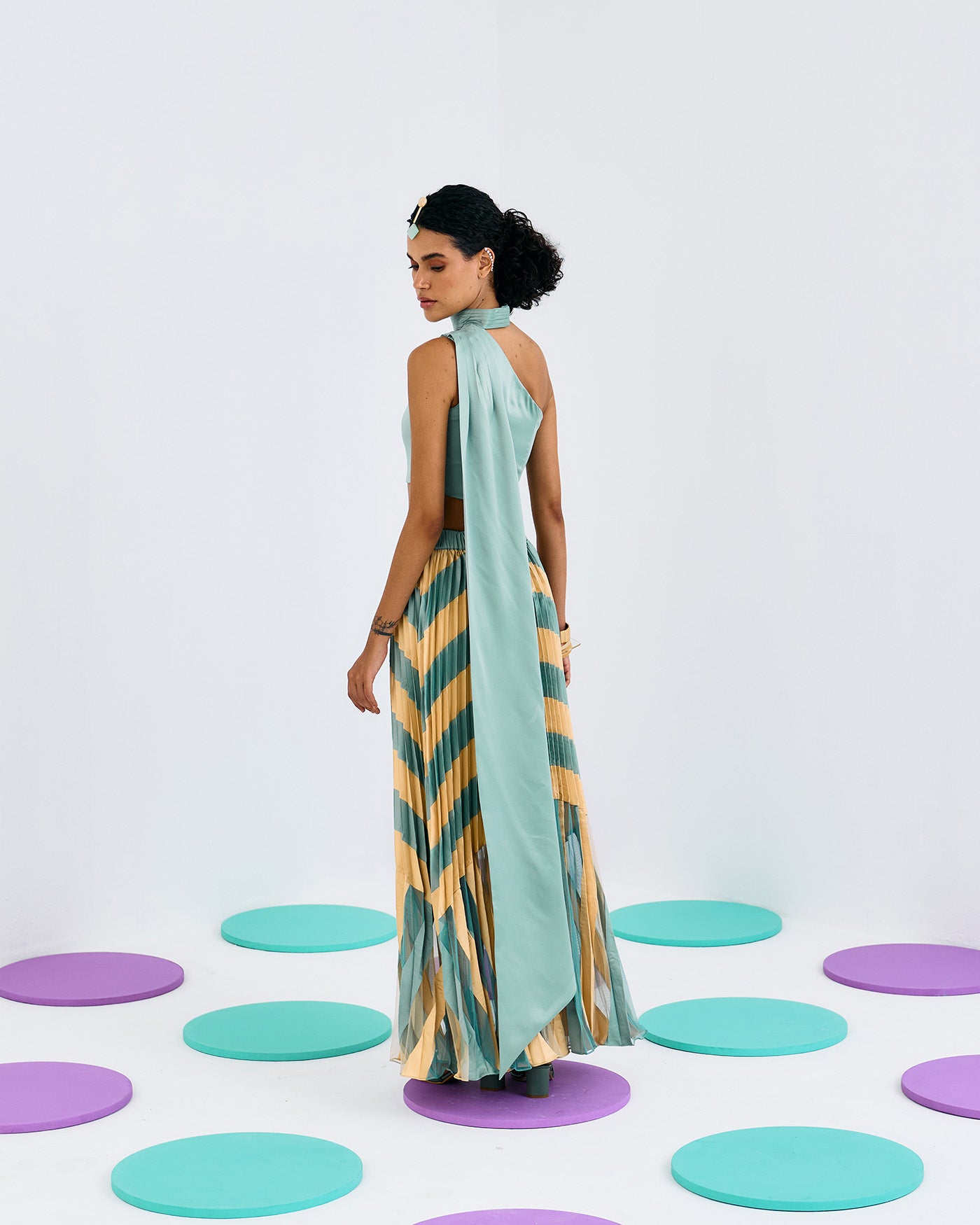 GREEN ONE SHOULDER PLEATED DRAPE TOP