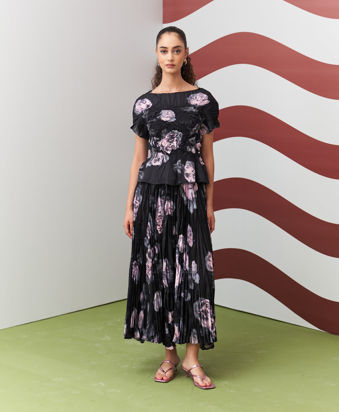 BLACK JASMIN SKIRT SET