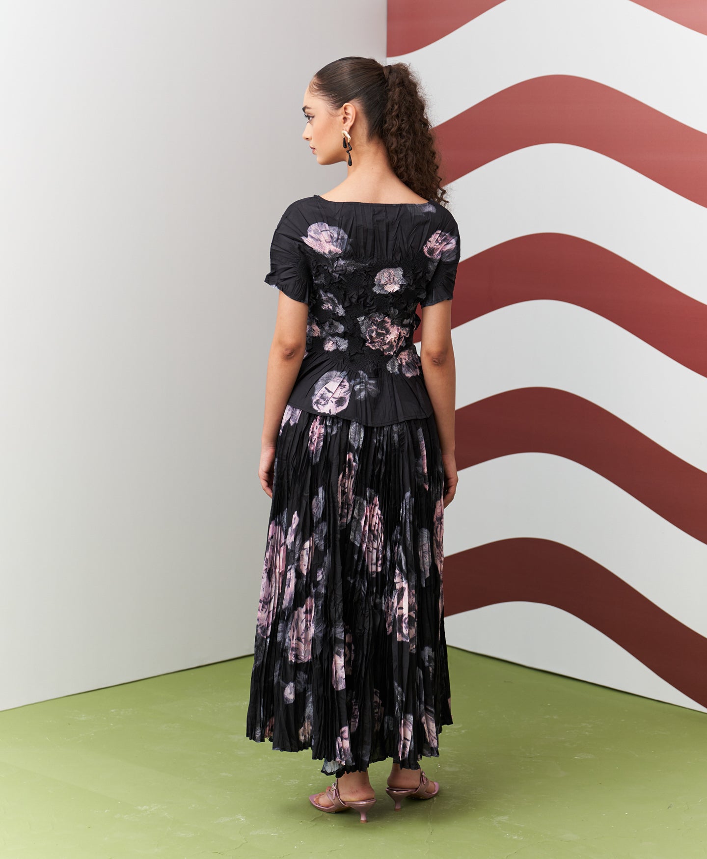 BLACK JASMIN SKIRT SET