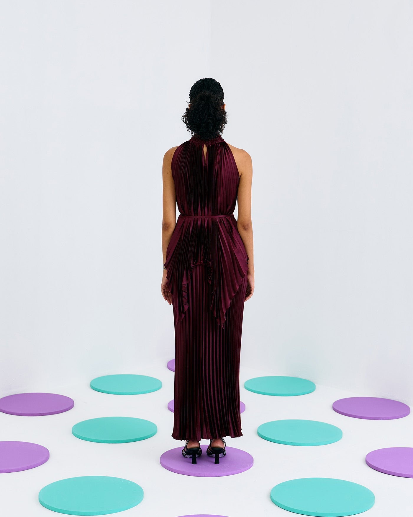 MAROON HALTER PLEATED TOP & MERMAID SKIRT