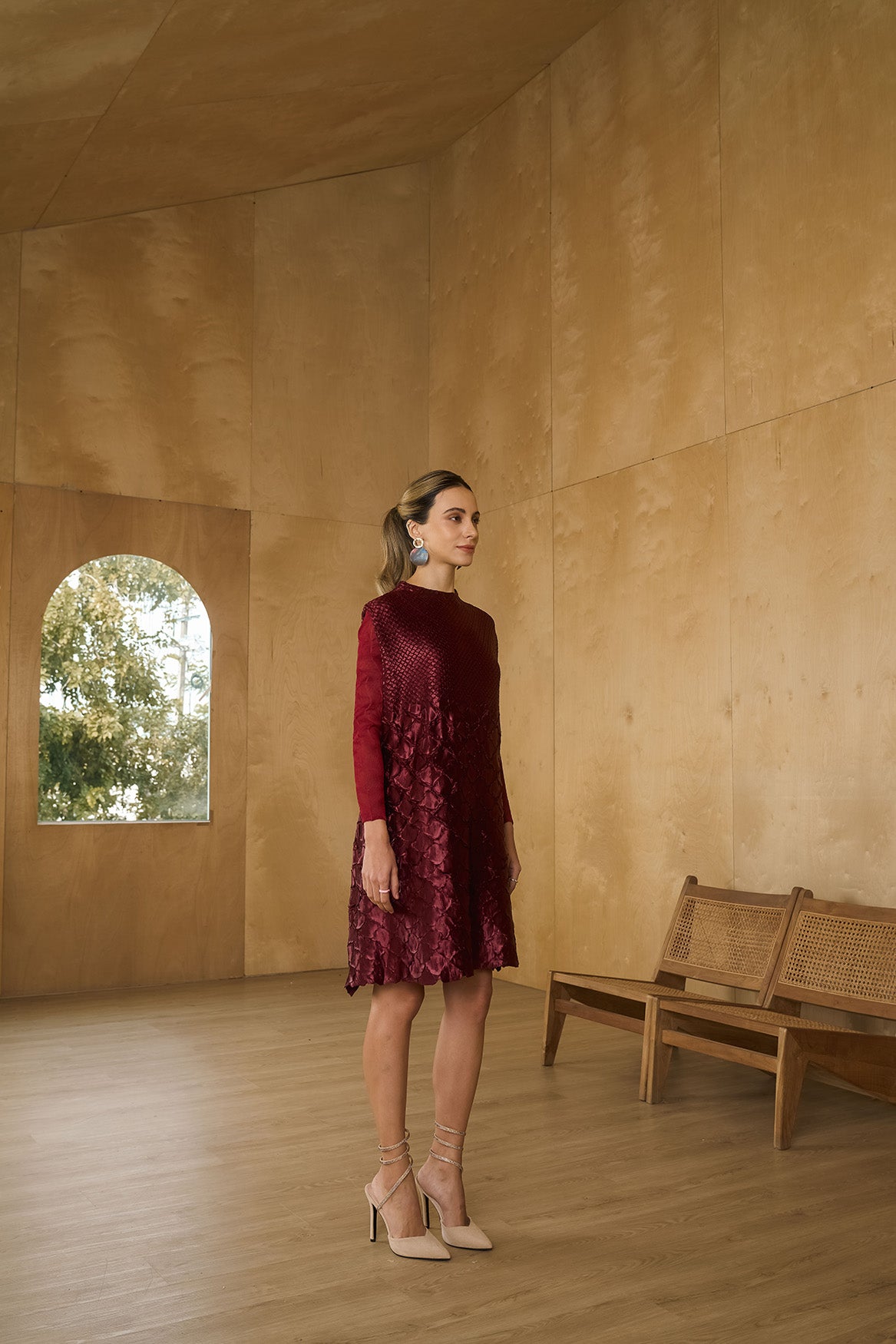 MAROON MERMAID TEXTURED DRESS