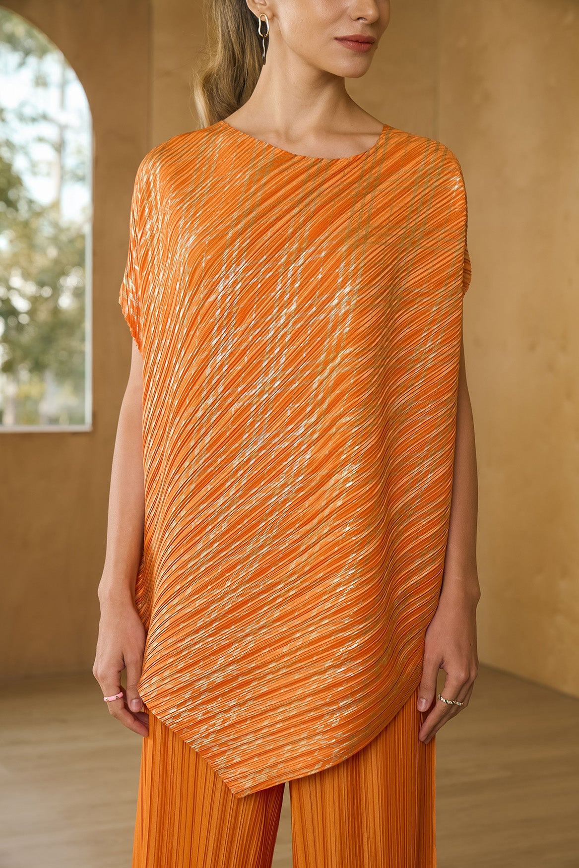 ORANGE METALLIC KURTI DRAPE SET