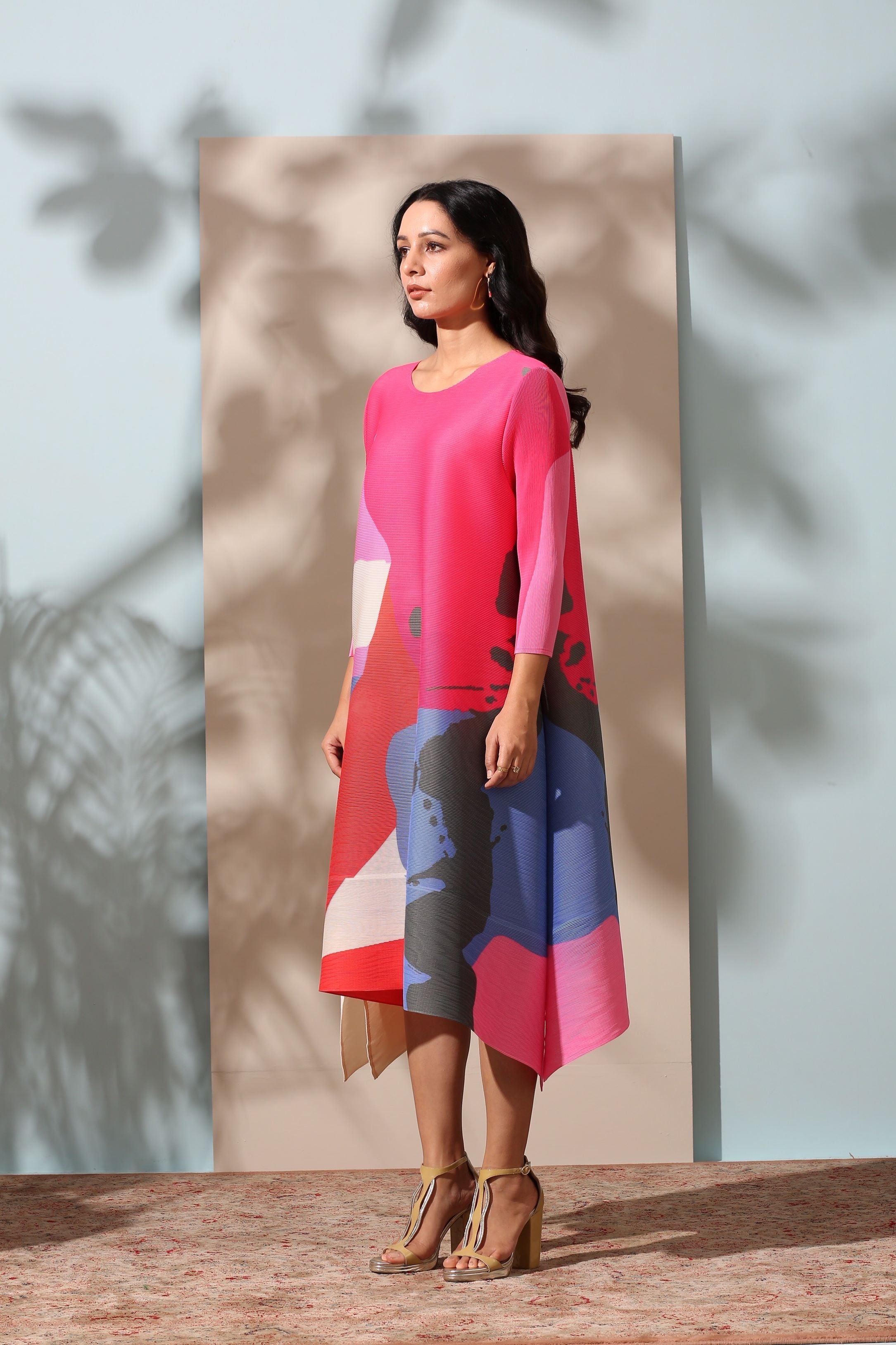 RED SPLASH PRINT PLEATED DRESS