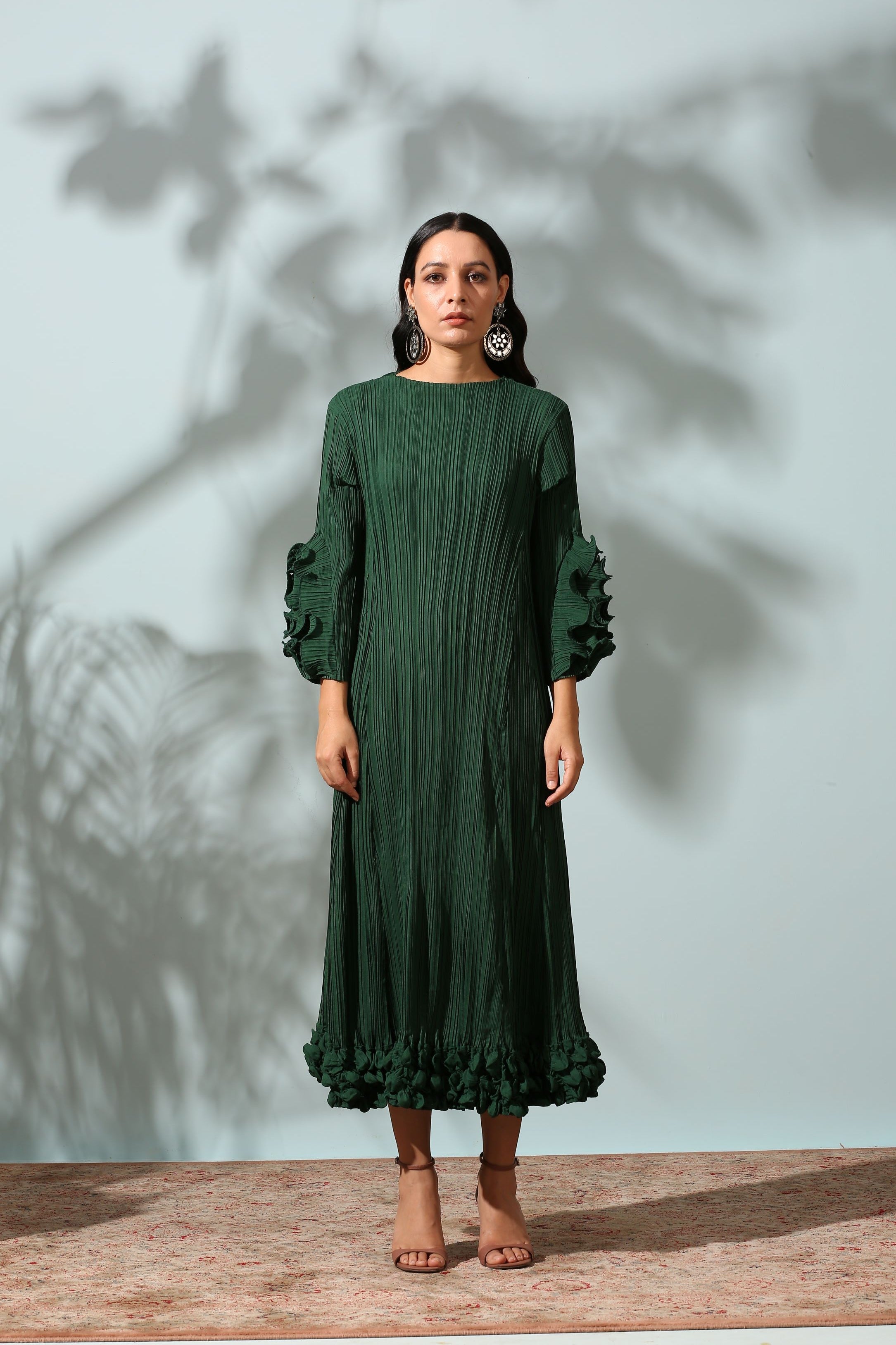 GREEN FRILL EDGE DRESS