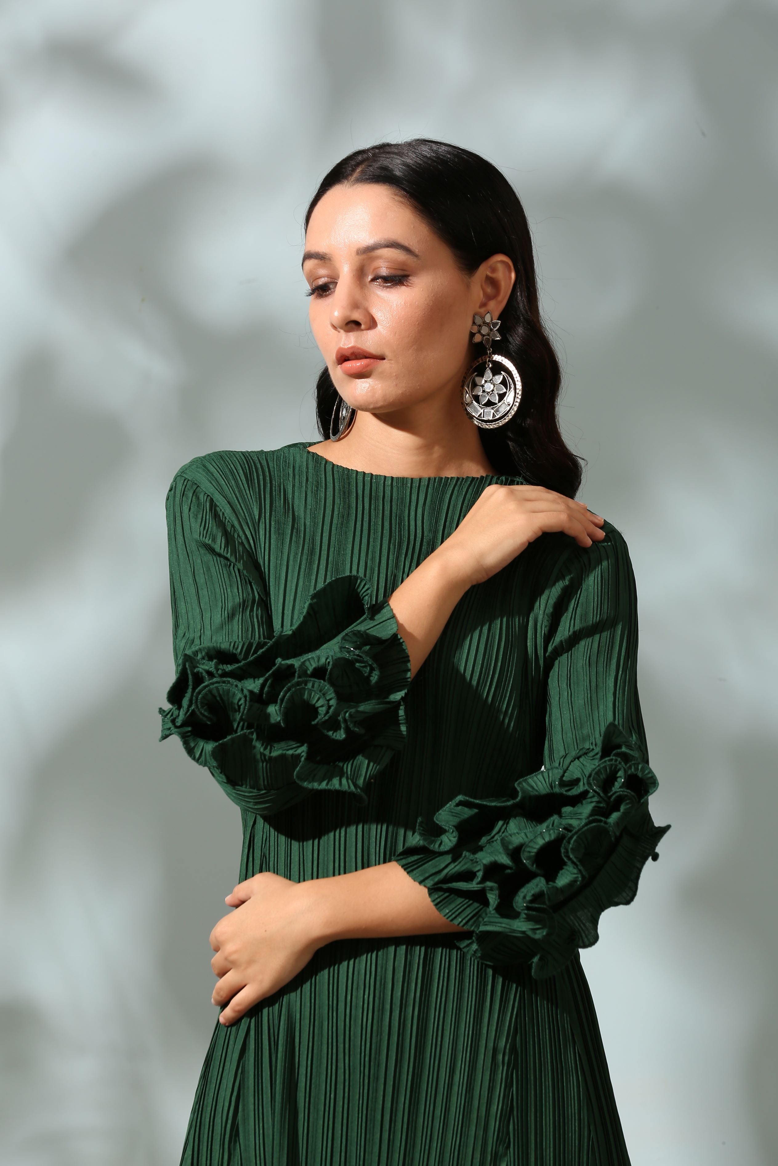GREEN FRILL EDGE DRESS