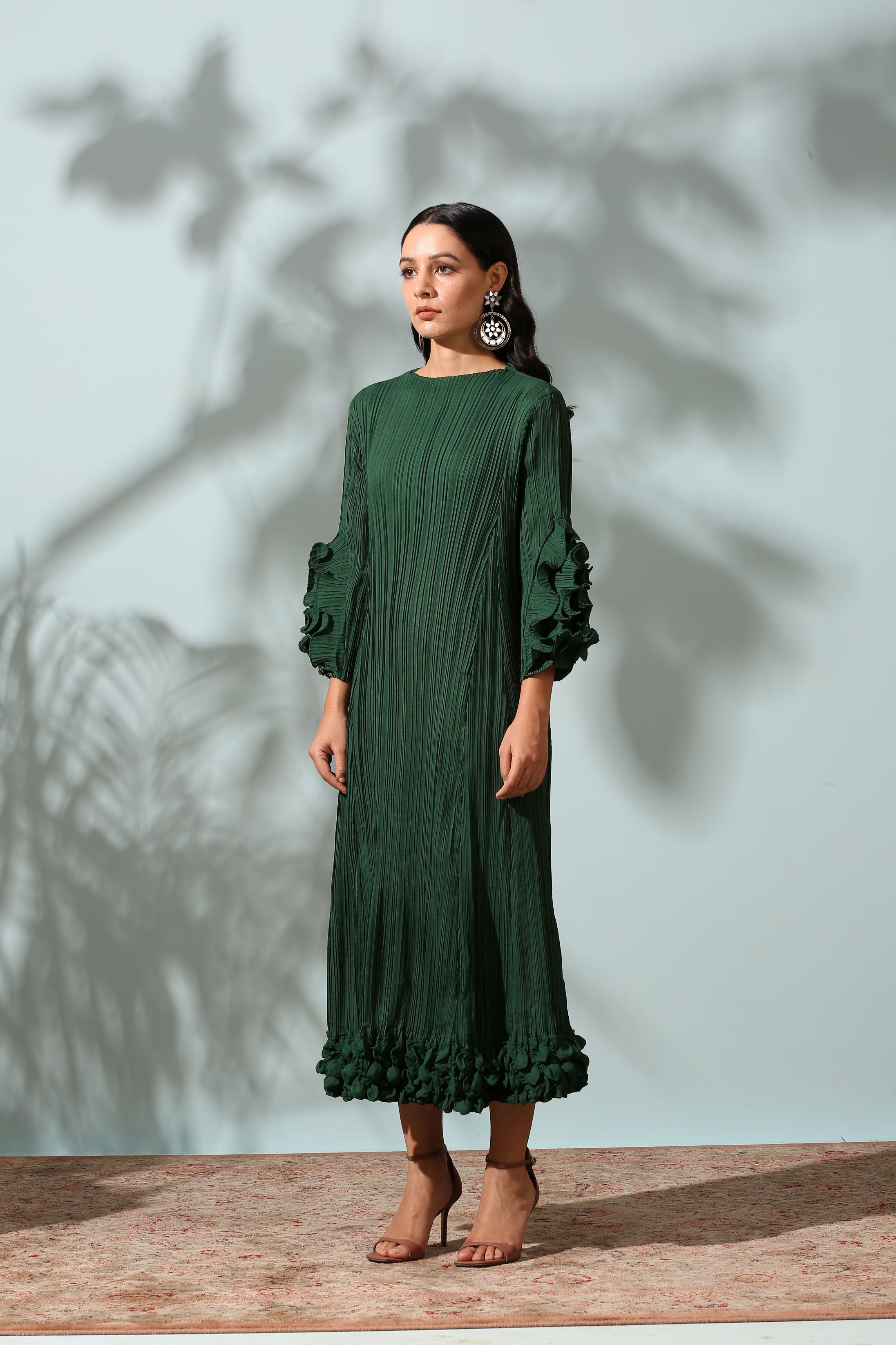 GREEN FRILL EDGE DRESS