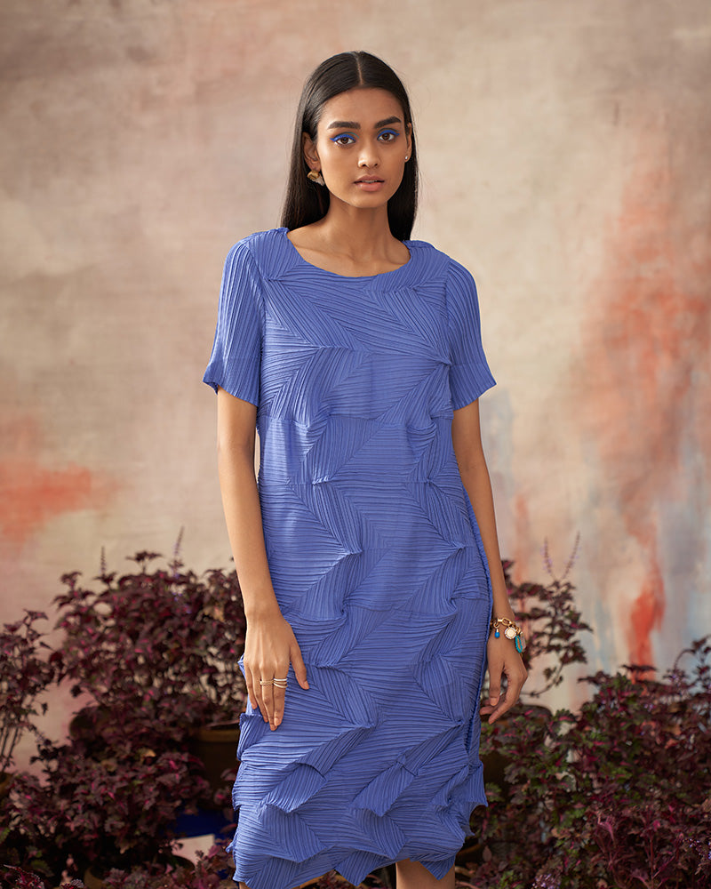 LIGHT BLUE CRUSHED TEXTURED DRESS