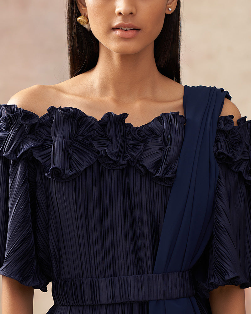 BLUE FLOWER PLEATED GOWN SAREE