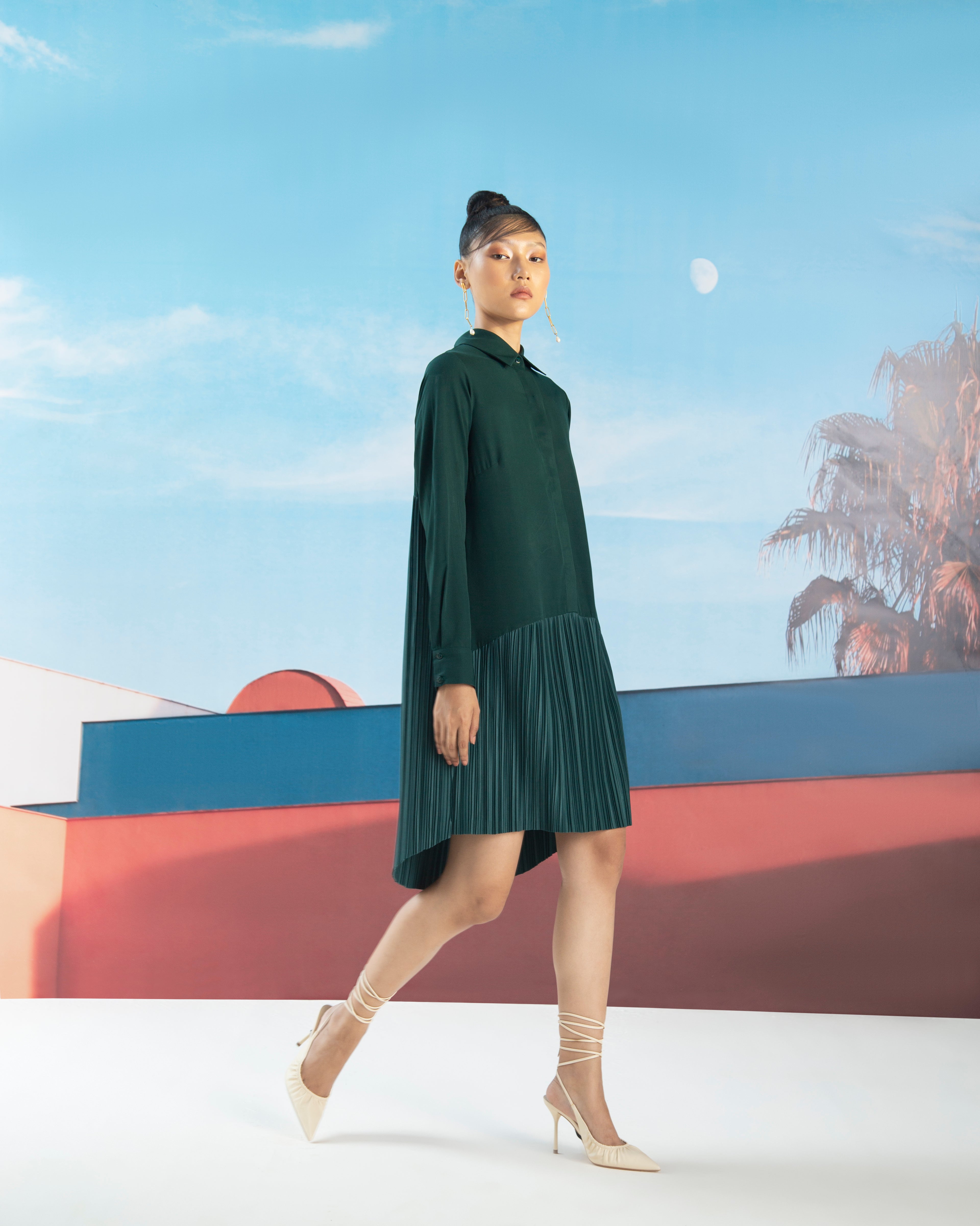 GREEN SHIRT PLEATS DRESS