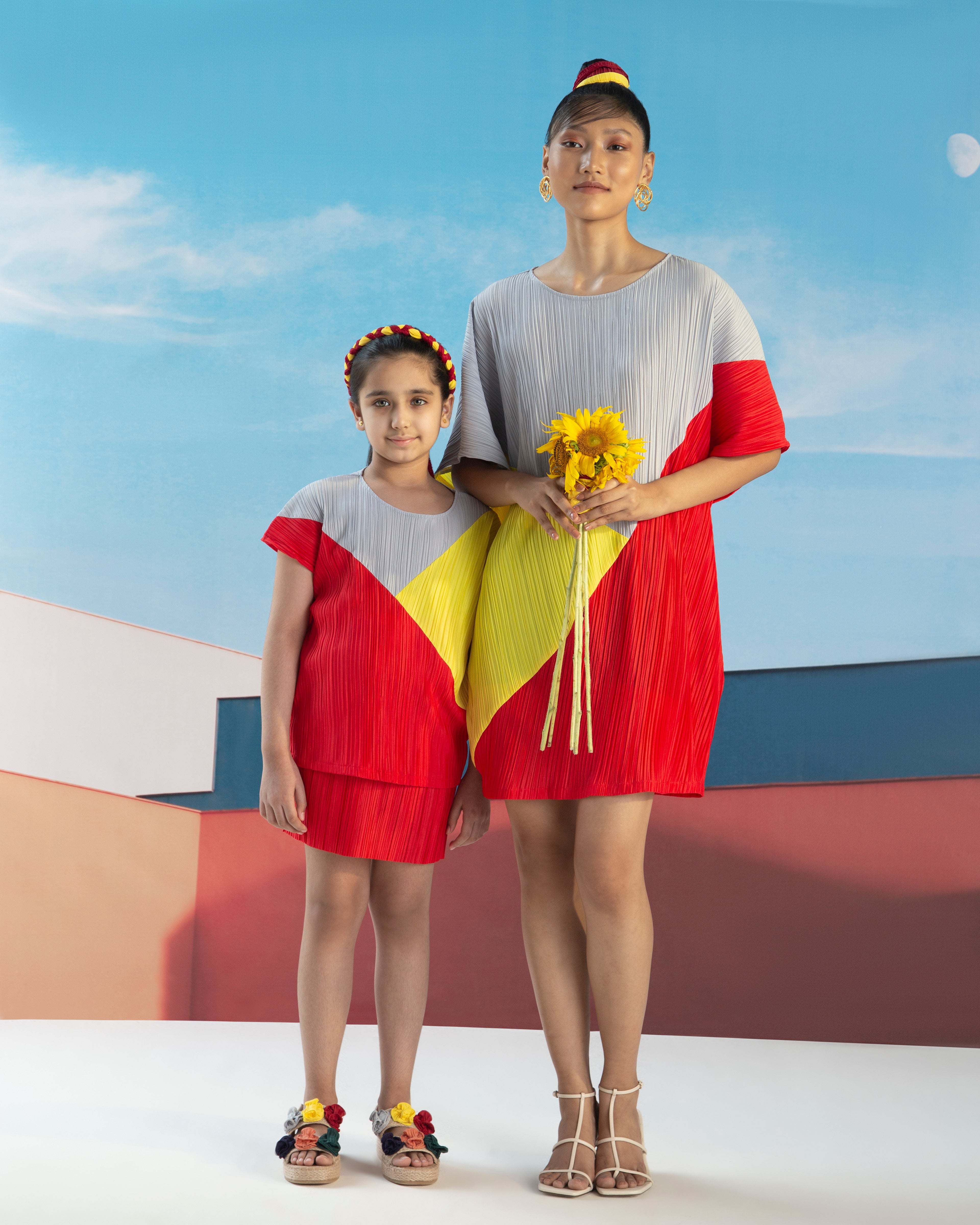 YELLOW COLORBLOCK ADULT DRESS