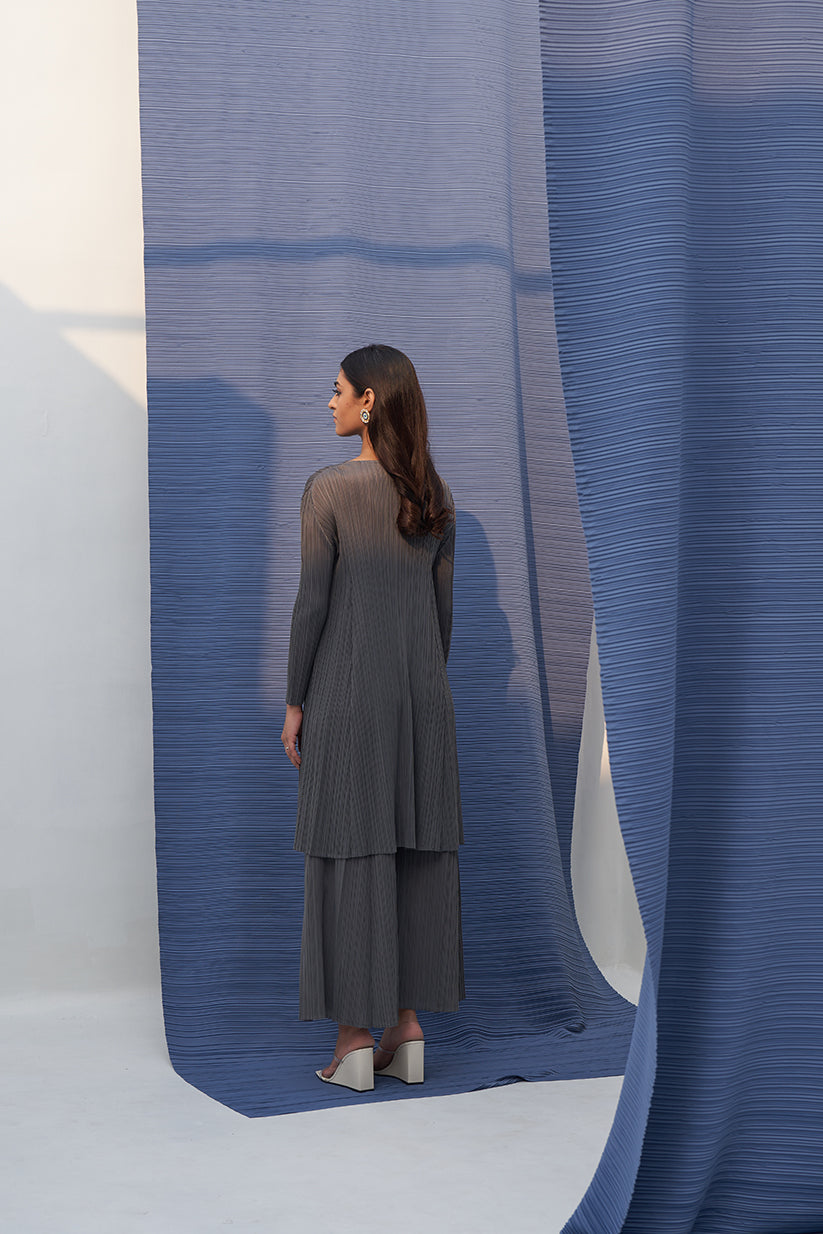 LIGHT GREY FLAP BUTTON KURTI SET