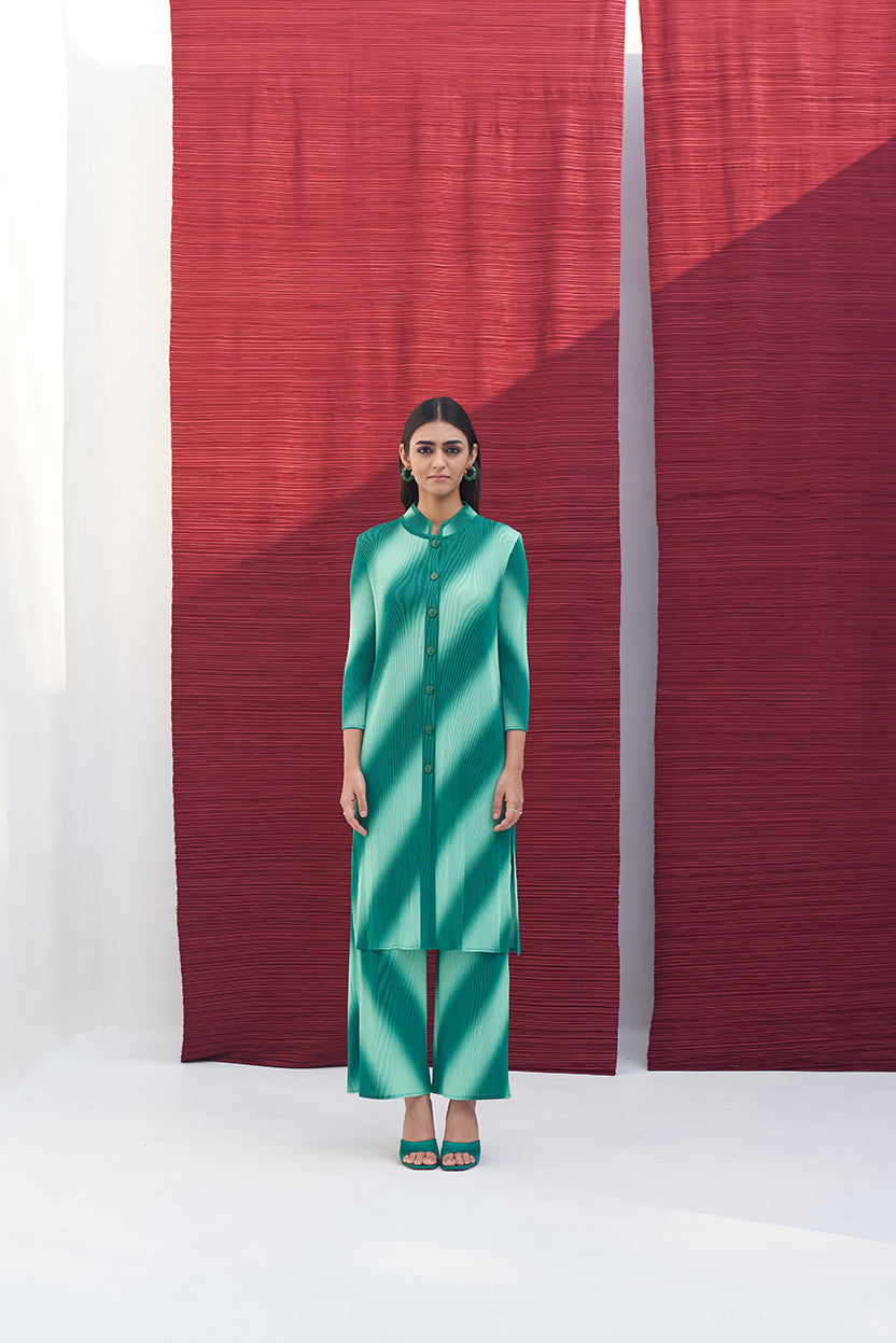 GREEN LONG SLEEVES DIAGONAL COORD SET