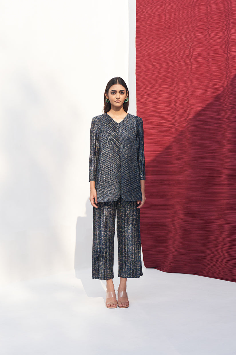 BLUE METALLIC V NECK COORD SET