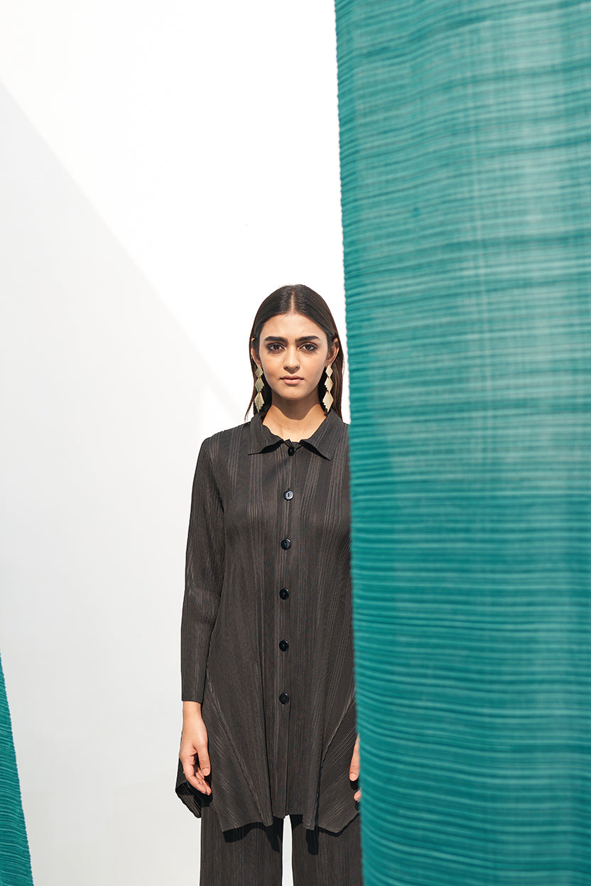 BLACK FRENCH PLEATED COORD SET