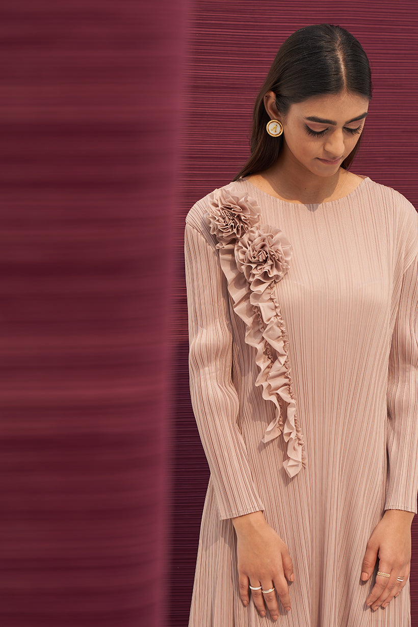 BEIGE FLOWER EMBELLISHED PLEATED MIDI DRESS