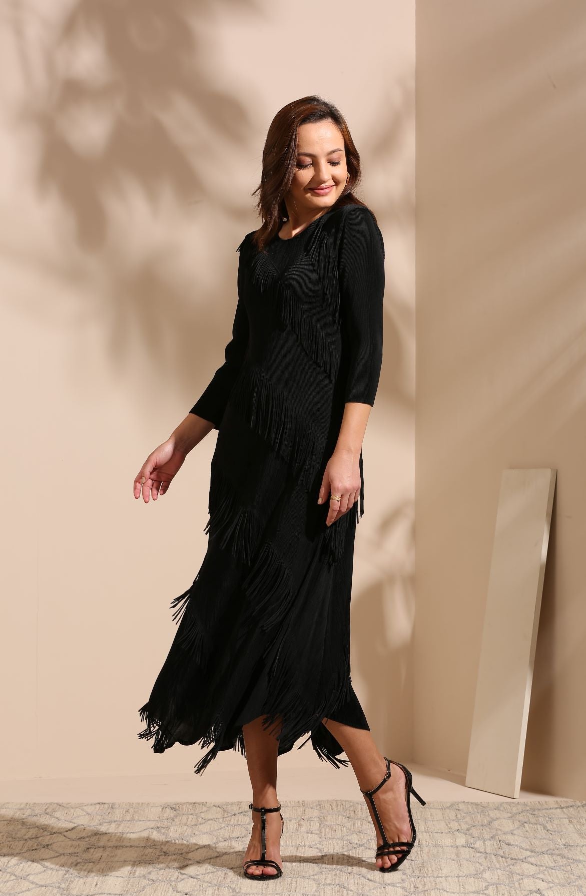 BLACK PLEATS FRINGE DRESS