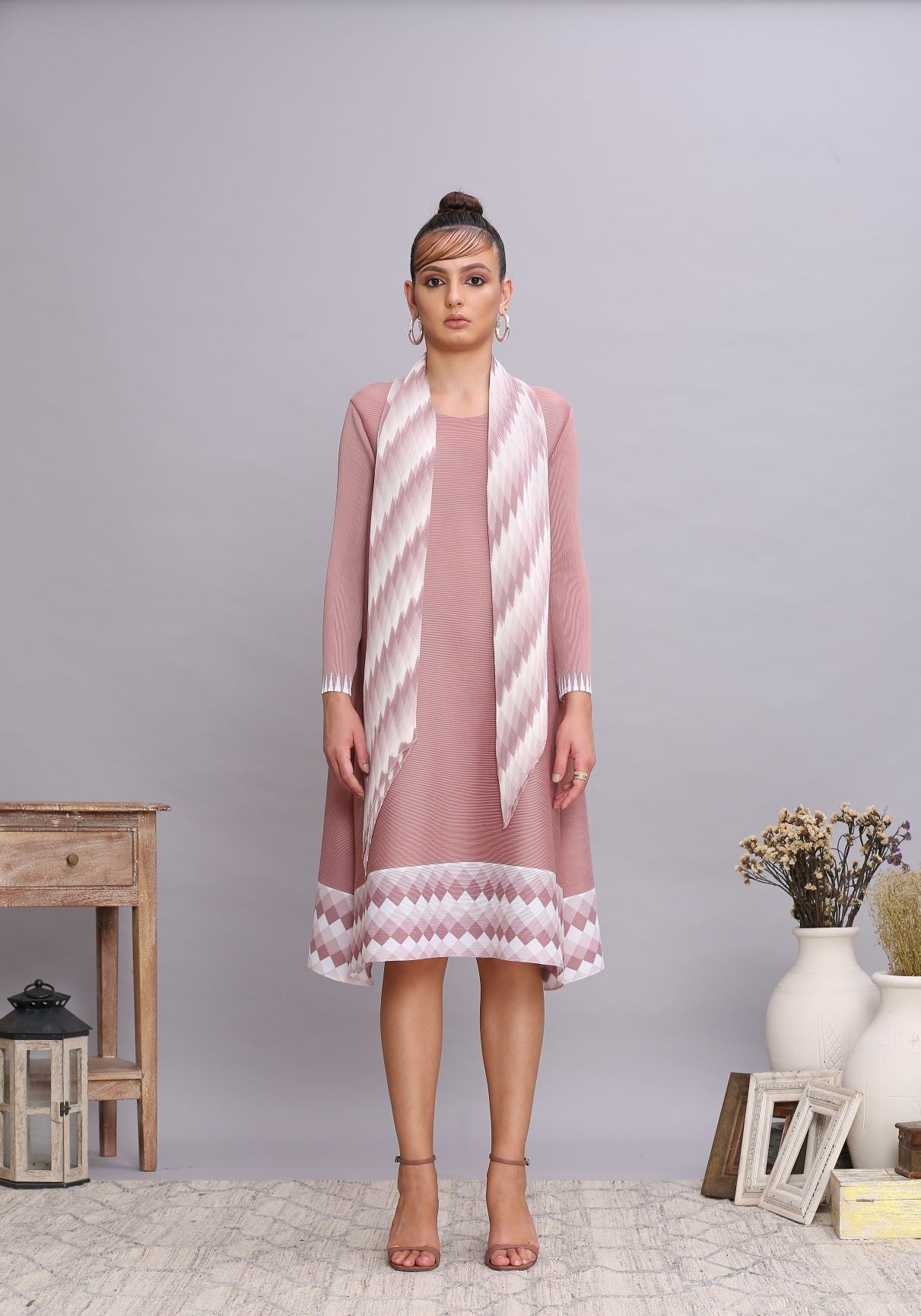 PINK KURTI DIAMOND PRINT DRESS WITH SCARF
