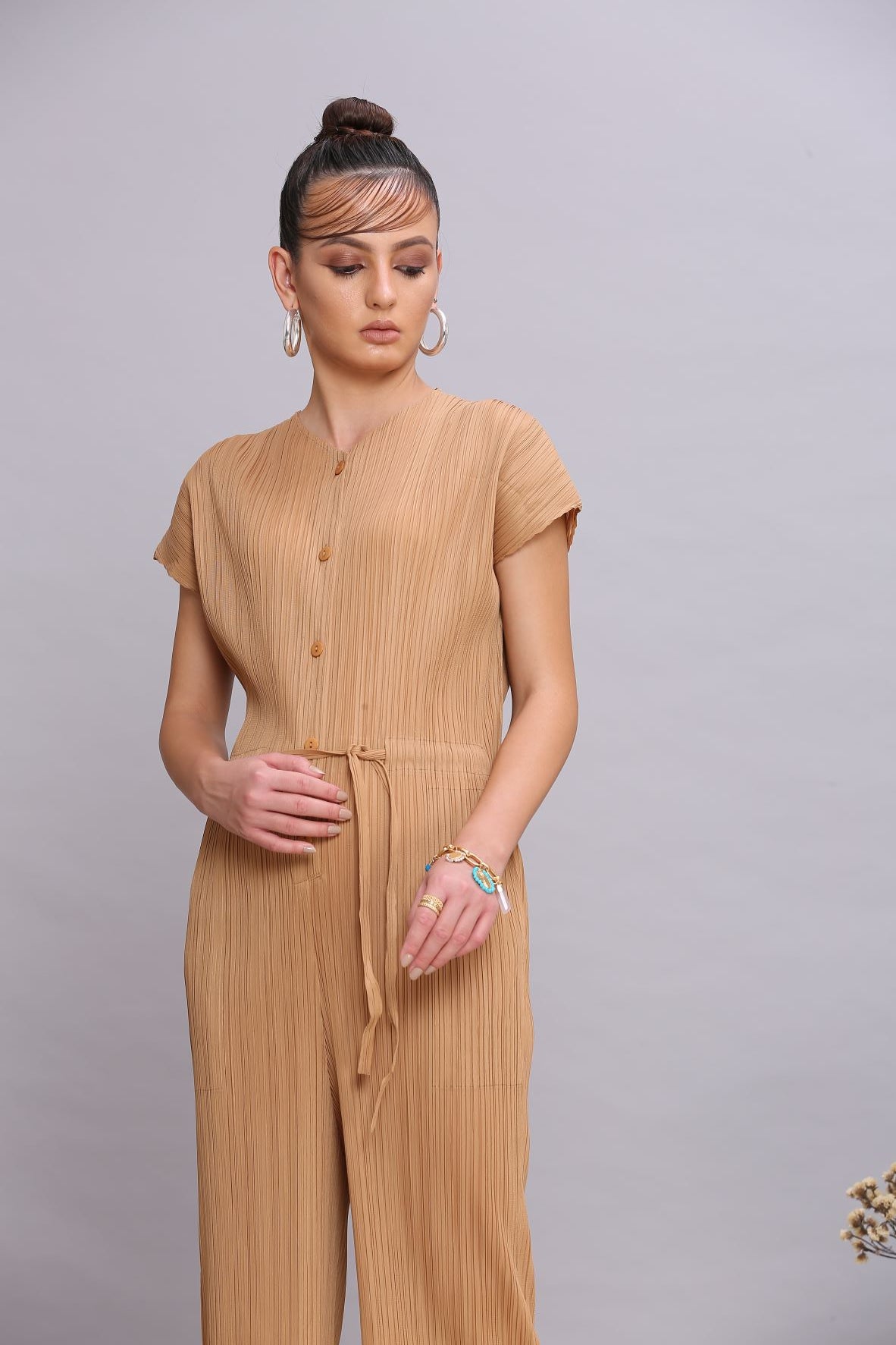 BROWN TIE UP JUMPSUIT