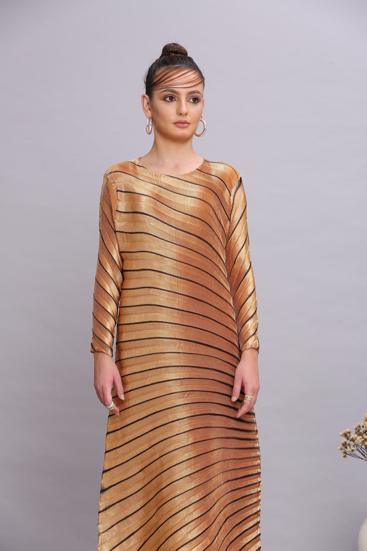 GOLD METALLIC ANGLE PLEATED DRESS