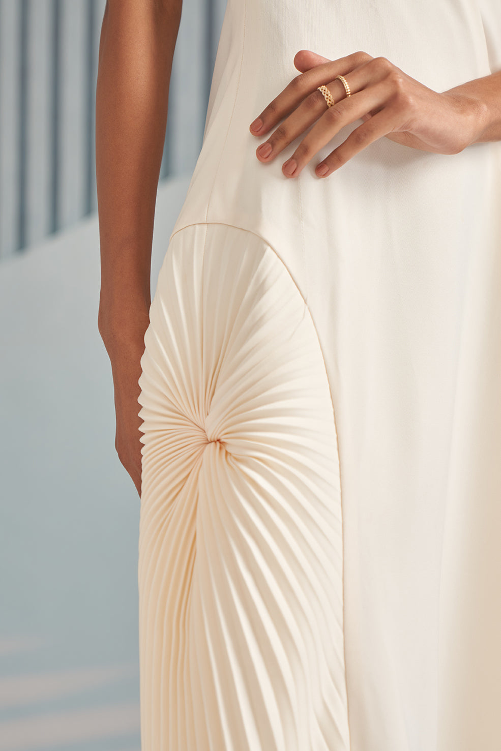 WHITE CIRCULAR DETAIL PLEATS GOWN