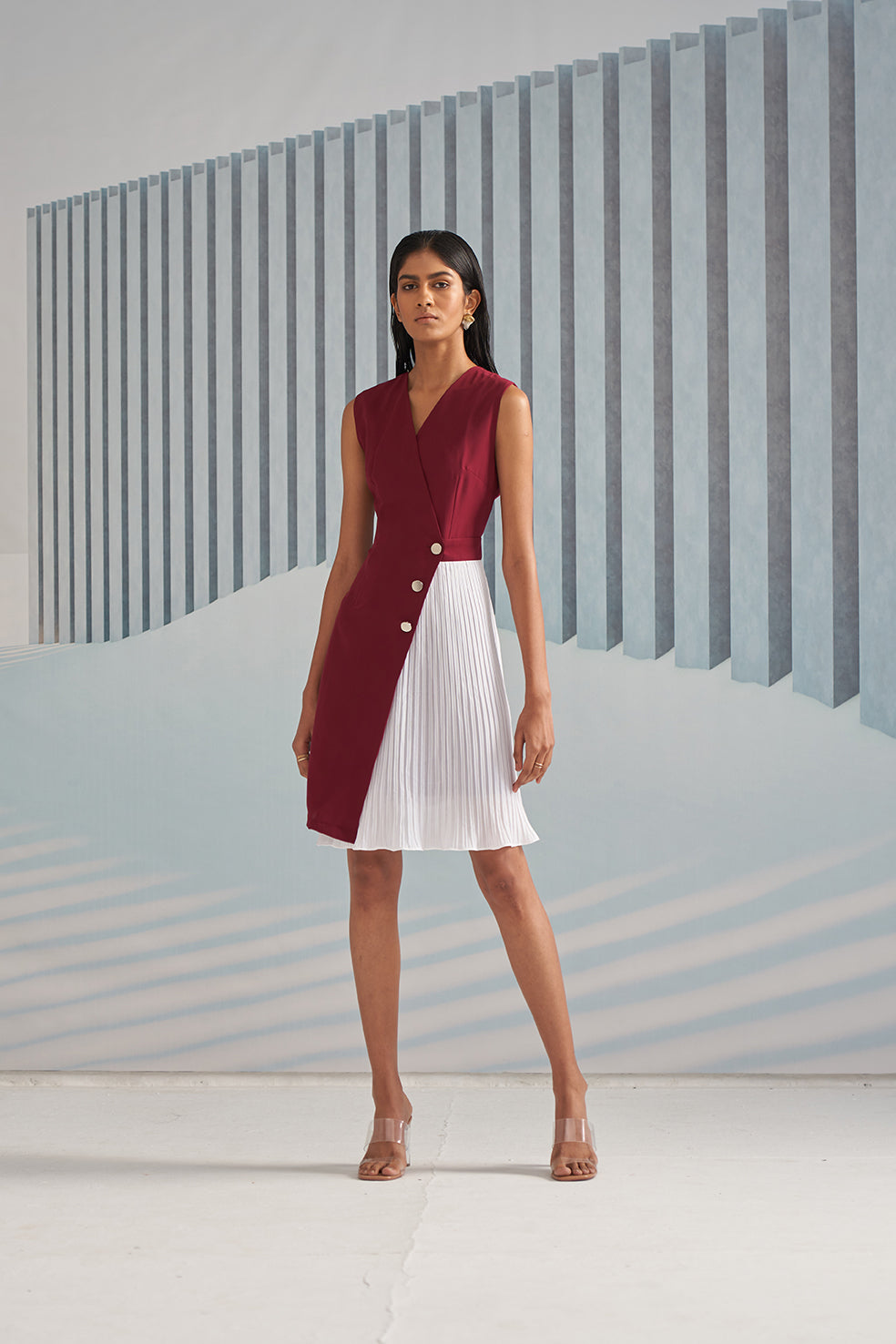 RED BLAZER DRESS SIDE PLEATS DETAILS