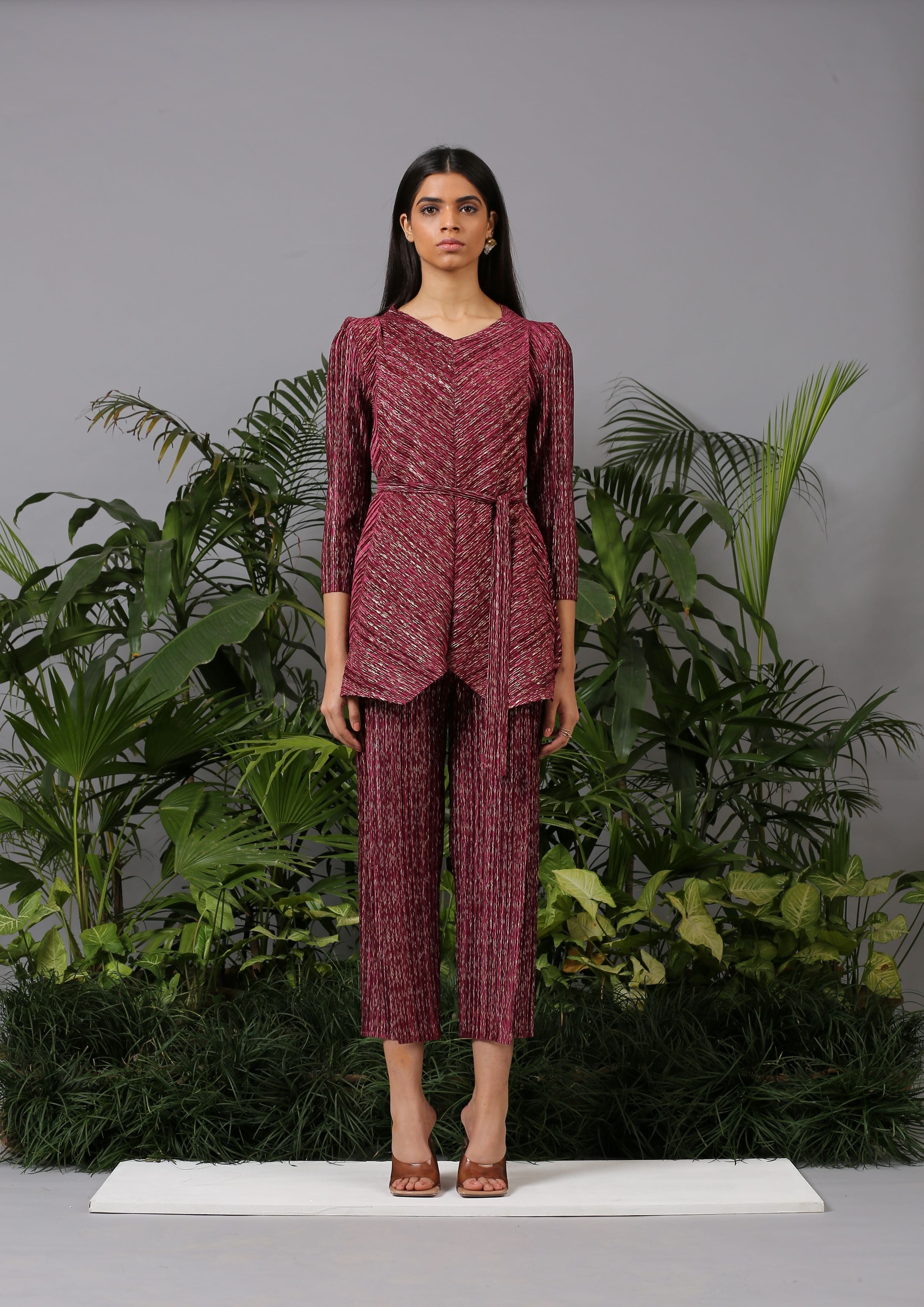 RED METALLIC V NECK COORD SET