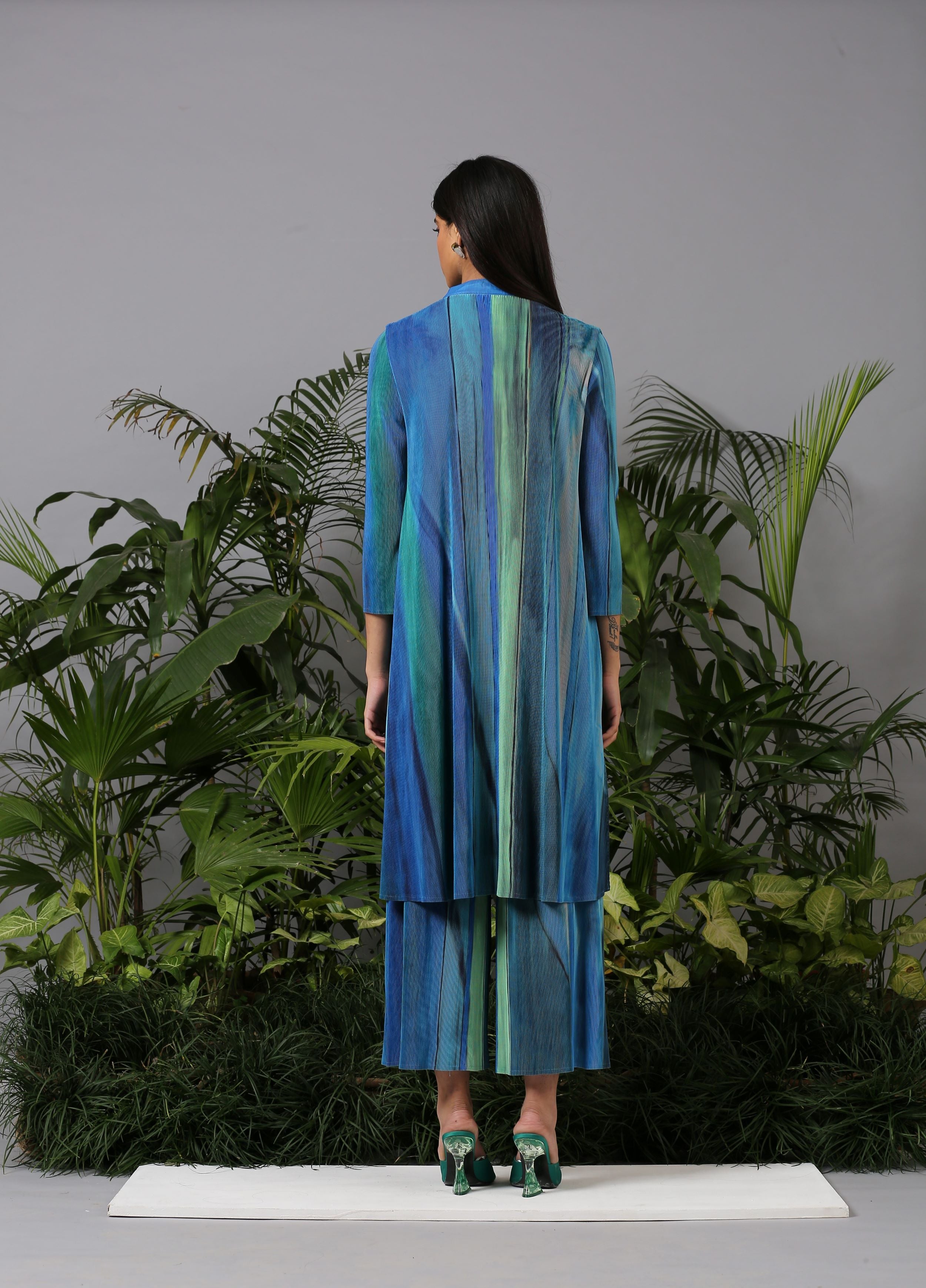 BLUE PRINTED BUTTON KURTI TOP & PANT SET