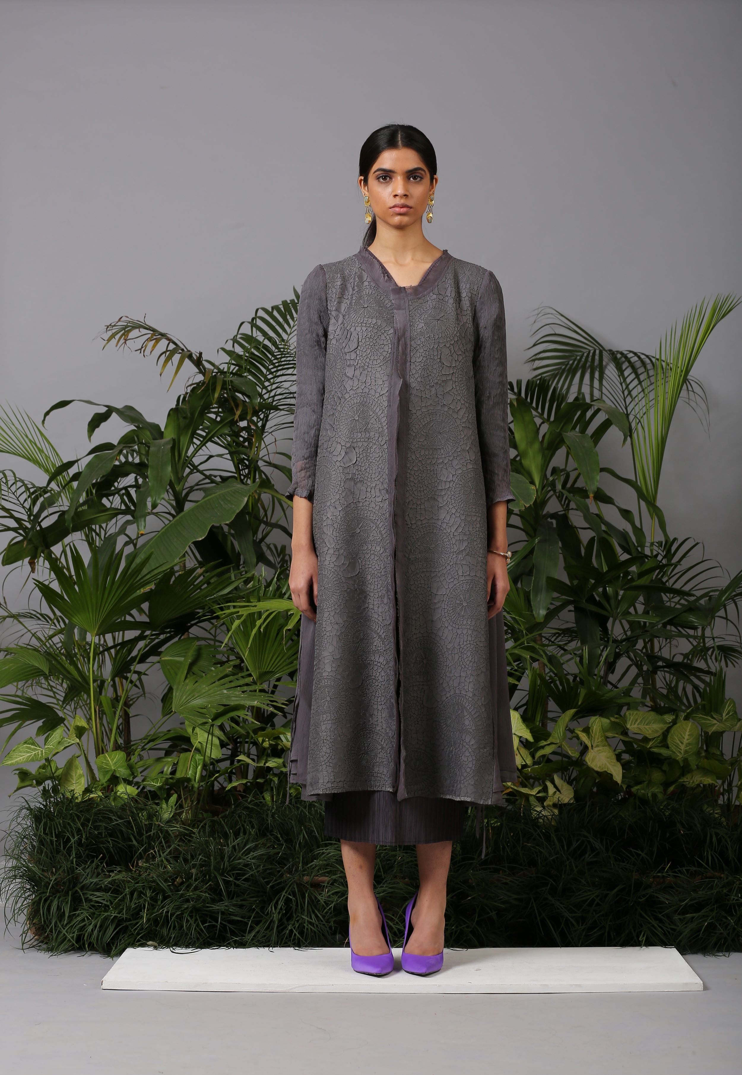 GREY PAISLEY TEXTURED JACKET