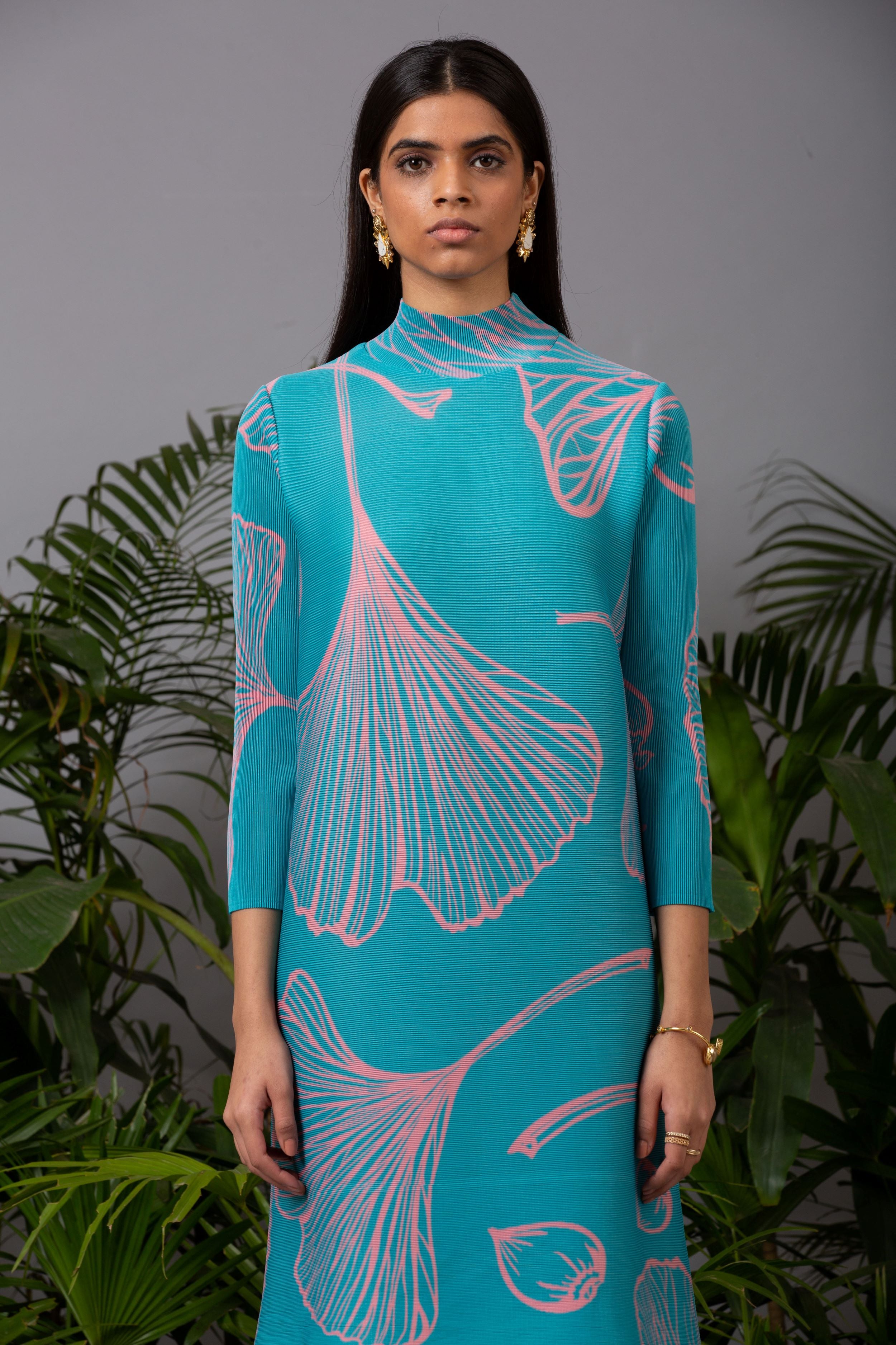 BLUE SUMMER PRINT PLEATS DRESS