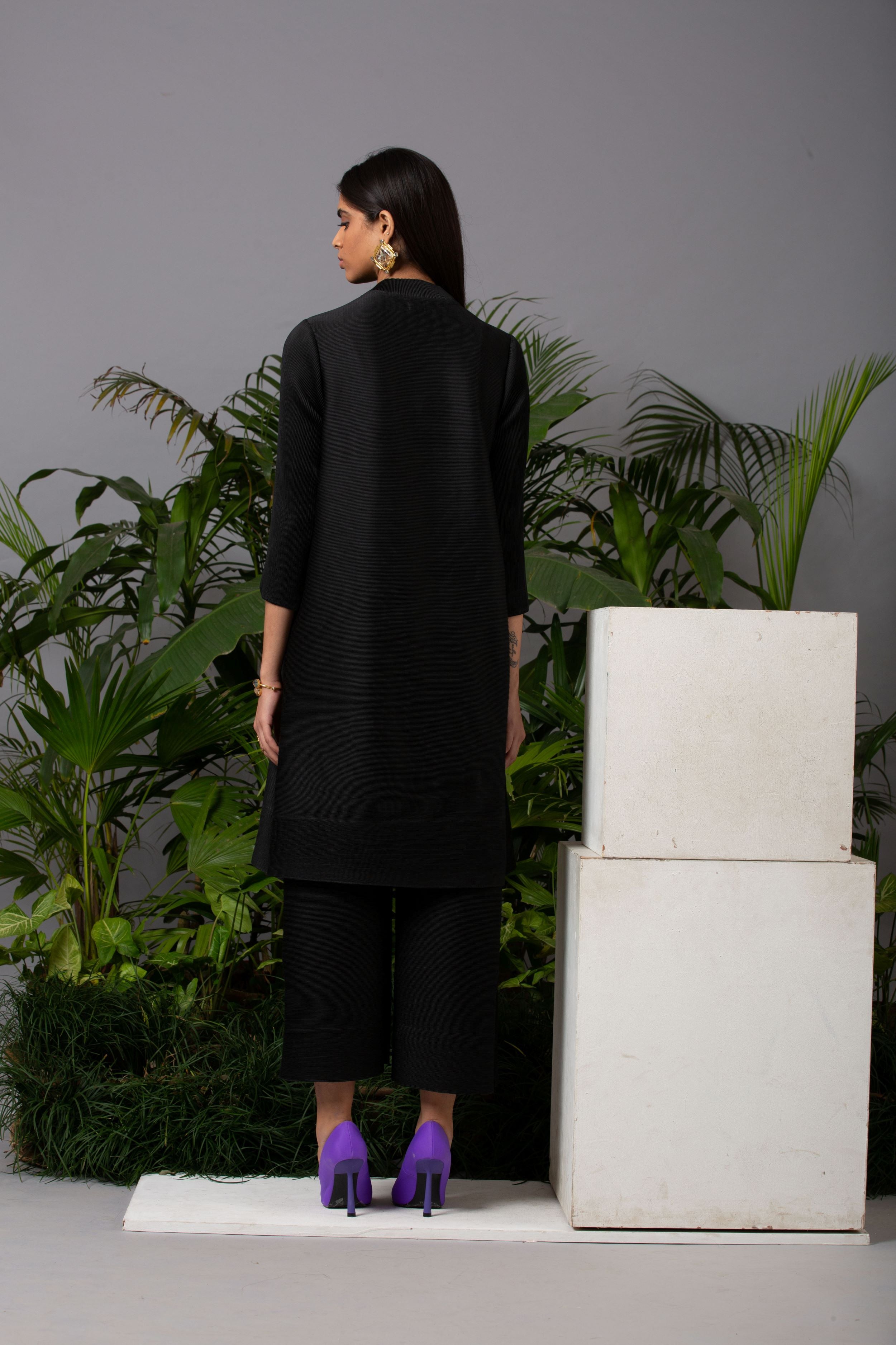 BLACK MANDARIN COLLAR SET