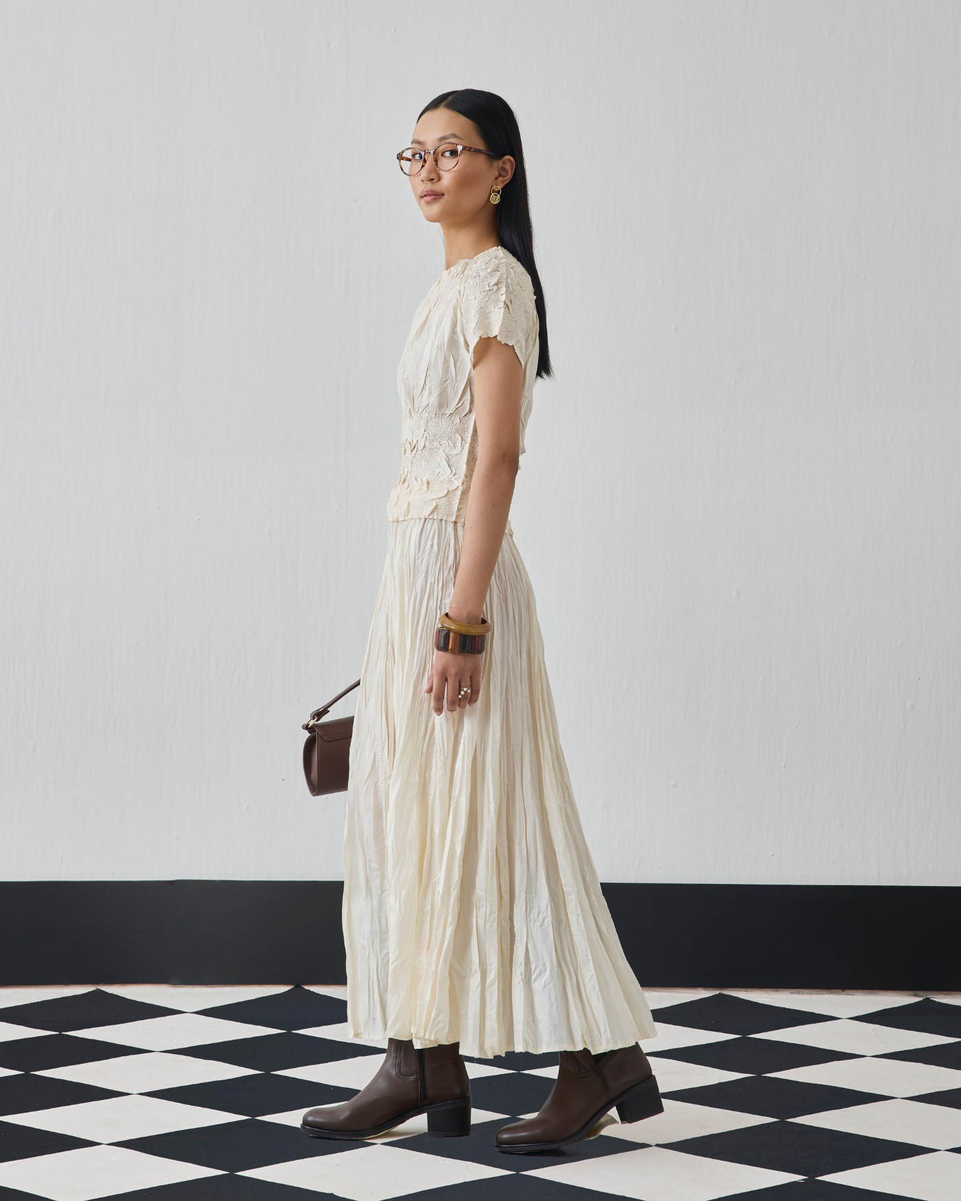 IVORY NILU SKIRT SET