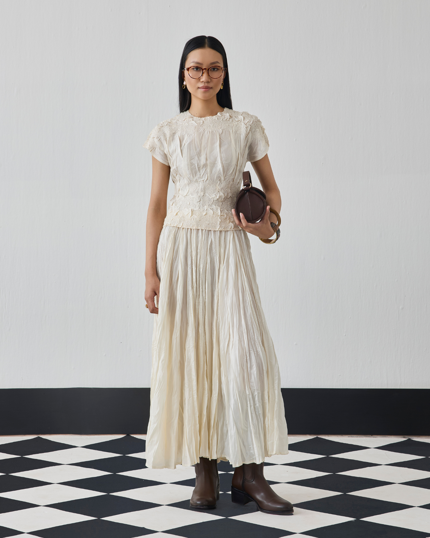 IVORY NILU SKIRT SET