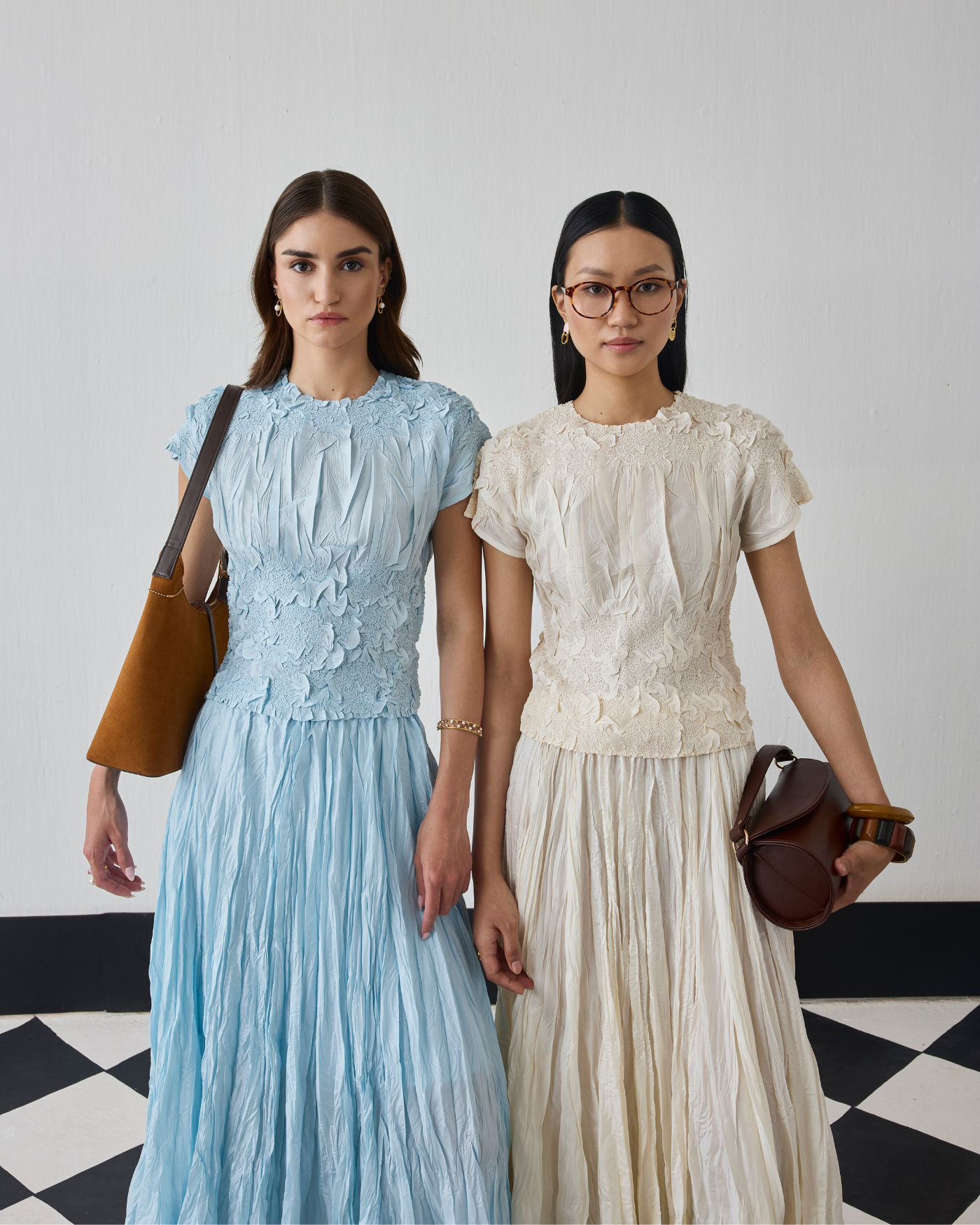 IVORY NILU SKIRT SET