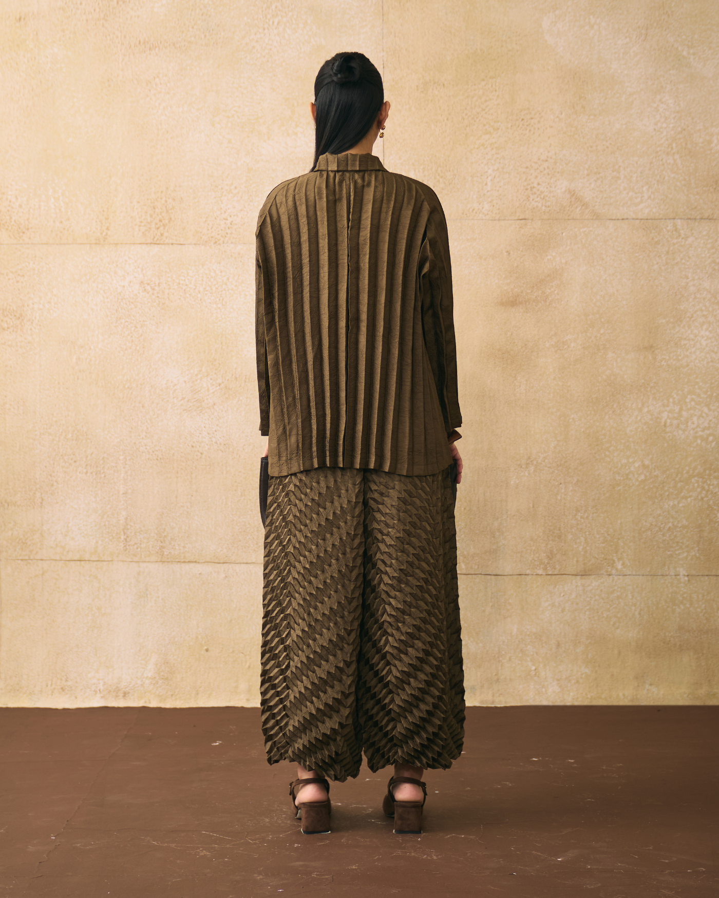 BROWN ANATONI COORD SET